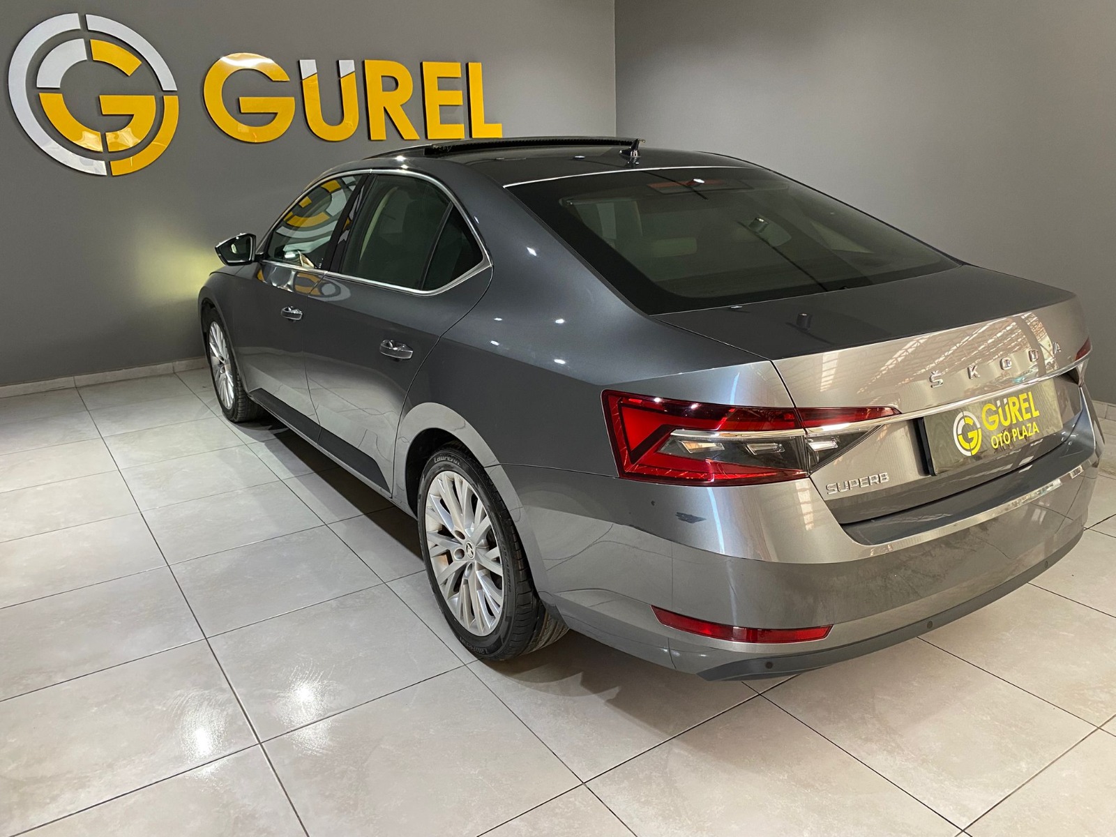 2022 Benzin Otomatik Skoda Superb Gri Gürel Tasarım Aksesuar Otomotiv San. Tic. Ltd. Şti.