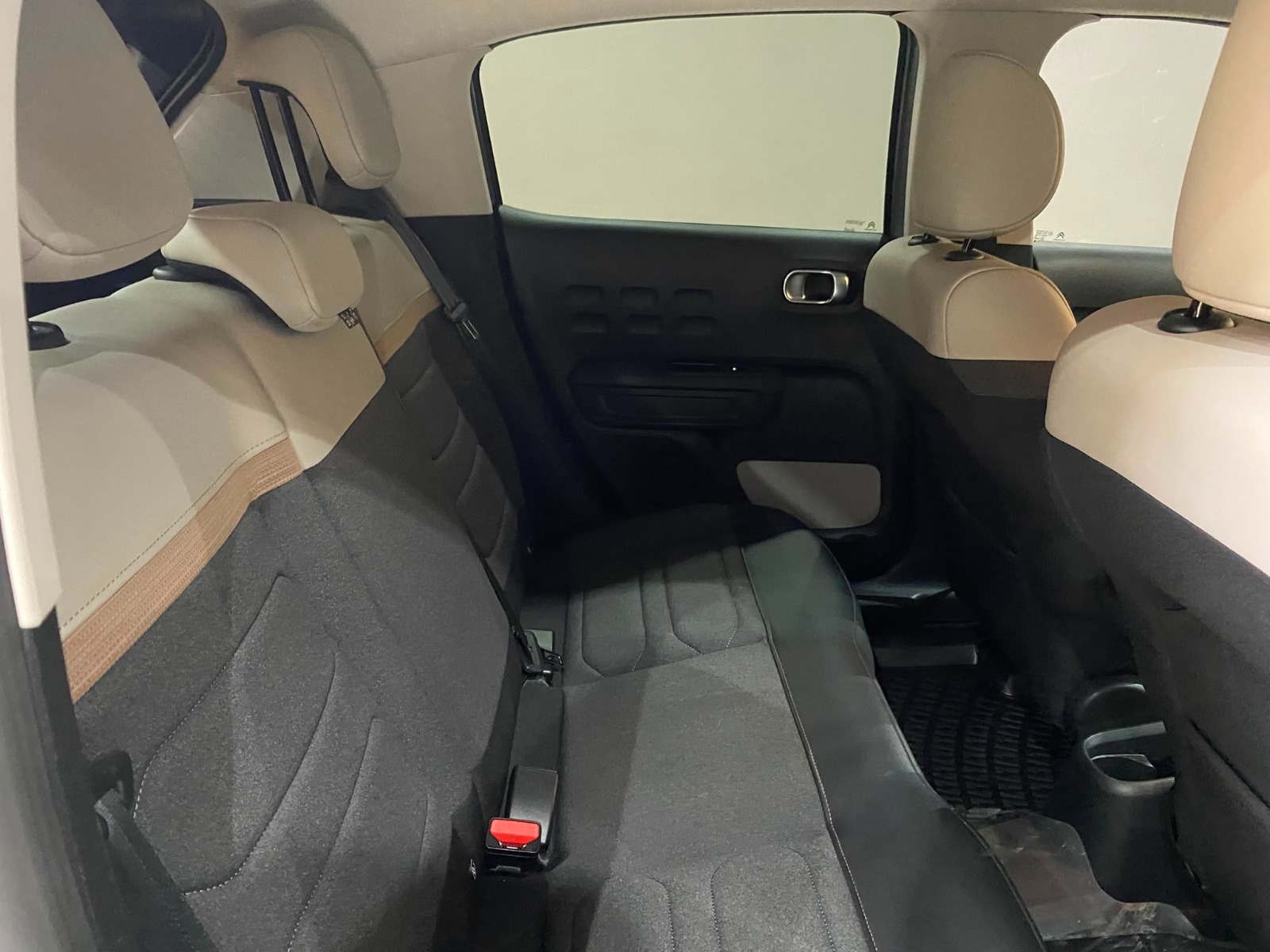 2023 Benzin Otomatik Citroen C3 Gri Gürel Tasarım Aksesuar Otomotiv San. Tic. Ltd. Şti.