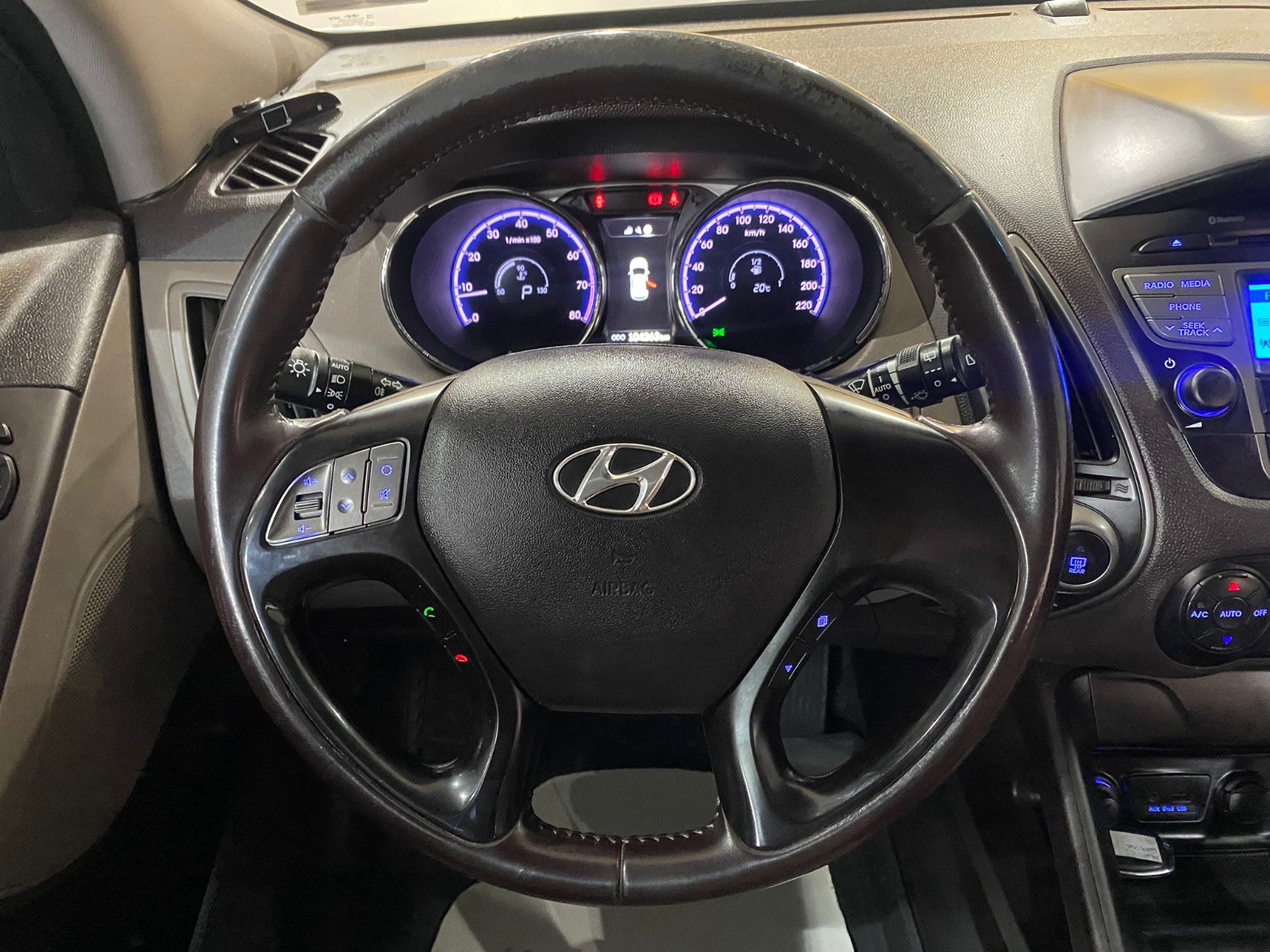 2014 Benzin Otomatik Hyundai ix35 Beyaz Gürel Tasarım Aksesuar Otomotiv San. Tic. Ltd. Şti.