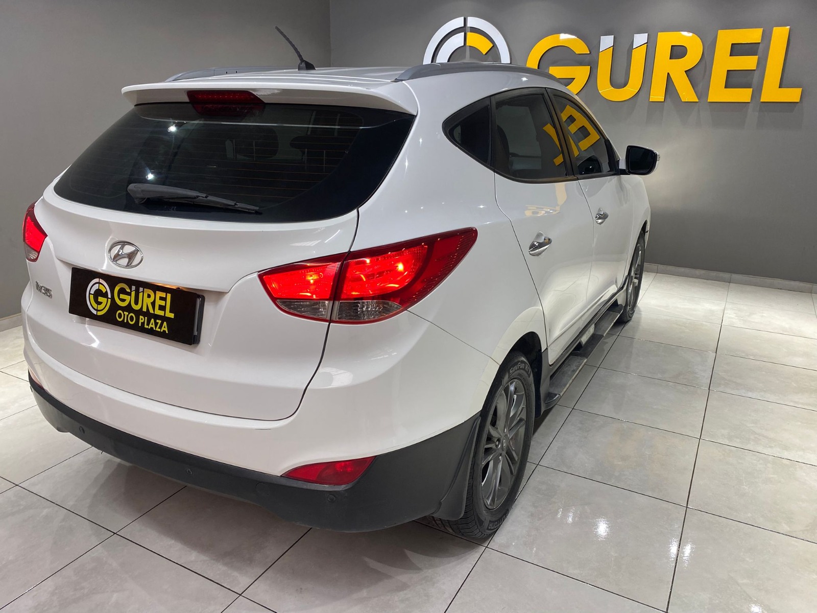 2014 Benzin Otomatik Hyundai ix35 Beyaz Gürel Tasarım Aksesuar Otomotiv San. Tic. Ltd. Şti.