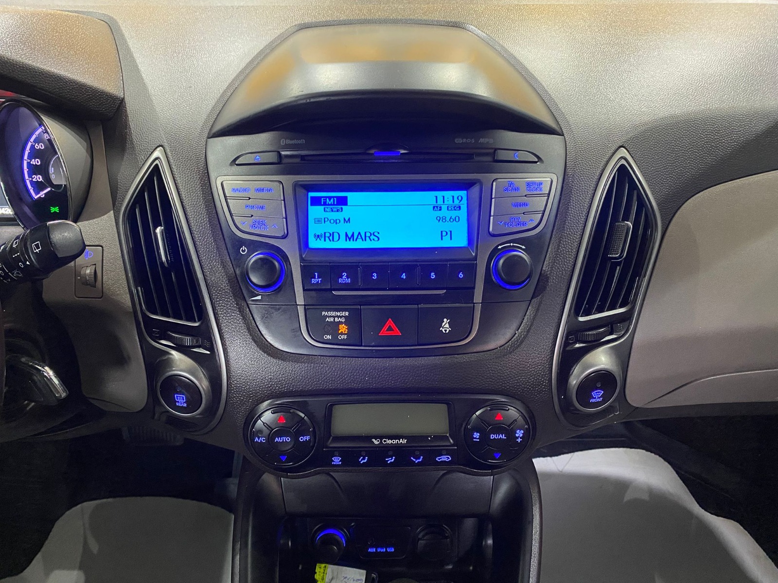 2014 Benzin Otomatik Hyundai ix35 Beyaz Gürel Tasarım Aksesuar Otomotiv San. Tic. Ltd. Şti.