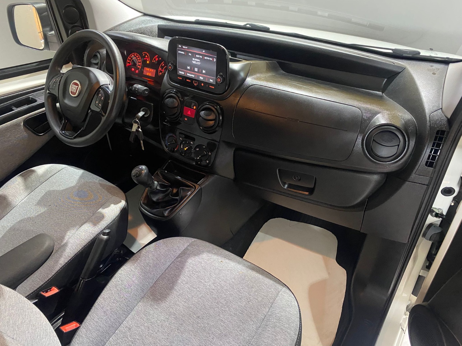 2022 Benzin + LPG Manuel Fiat Fiorino Beyaz Gürel Tasarım Aksesuar Otomotiv San. Tic. Ltd. Şti.