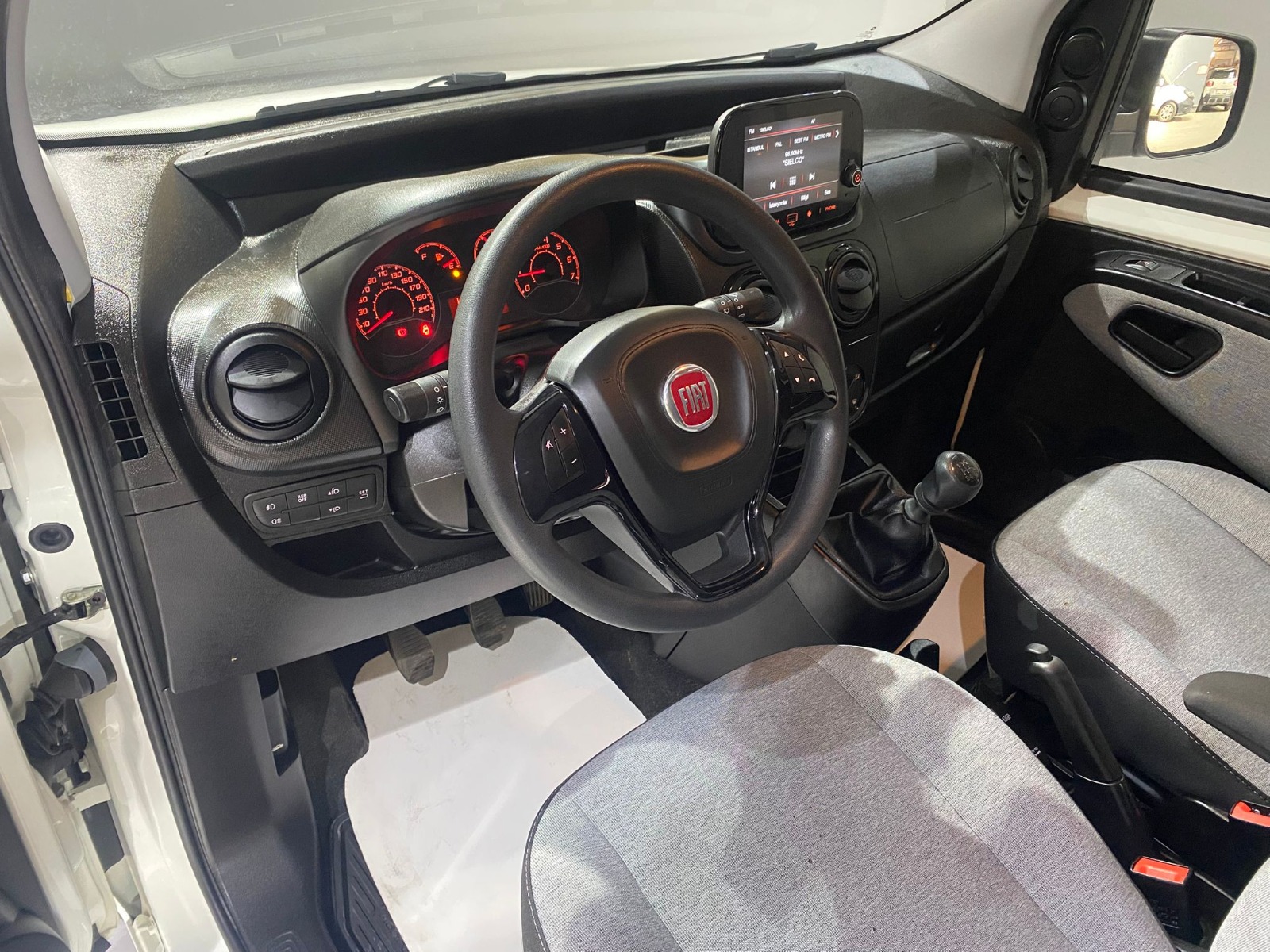 2022 Benzin + LPG Manuel Fiat Fiorino Beyaz Gürel Tasarım Aksesuar Otomotiv San. Tic. Ltd. Şti.