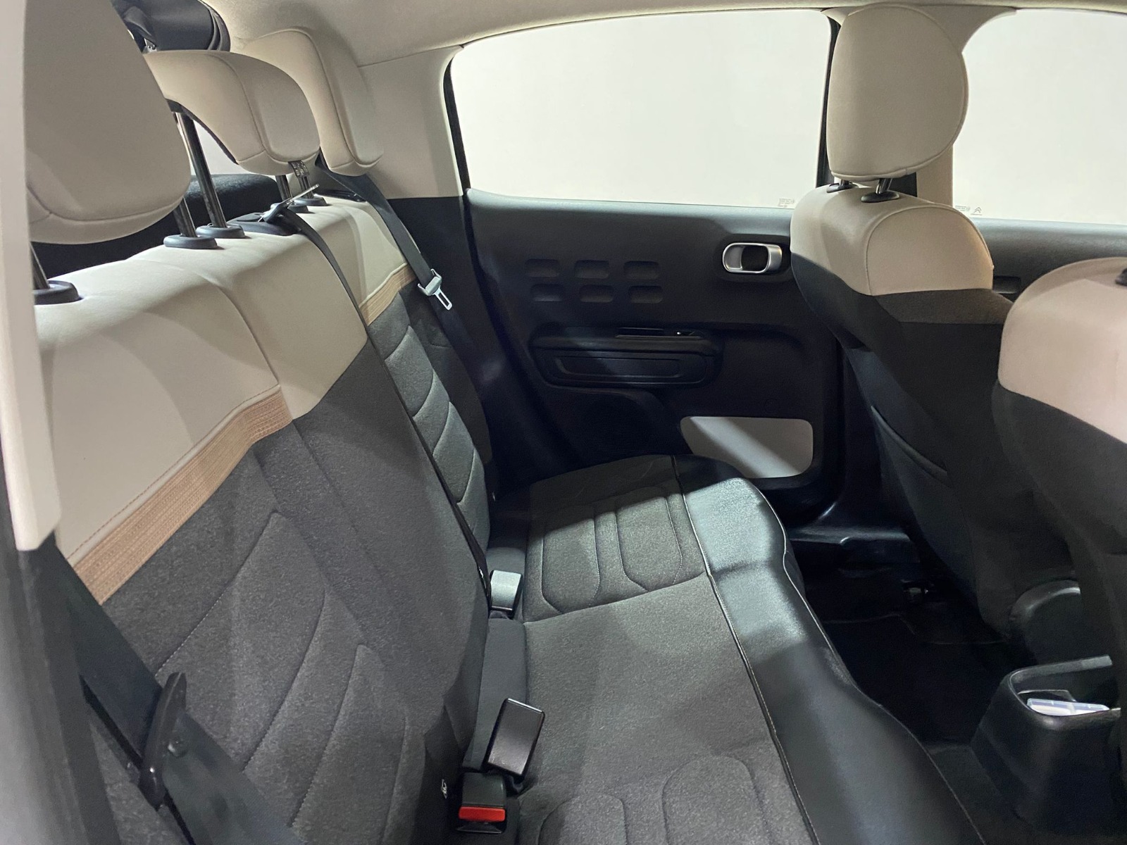2023 Benzin Otomatik Citroen C3 Gri Gürel Tasarım Aksesuar Otomotiv San. Tic. Ltd. Şti.