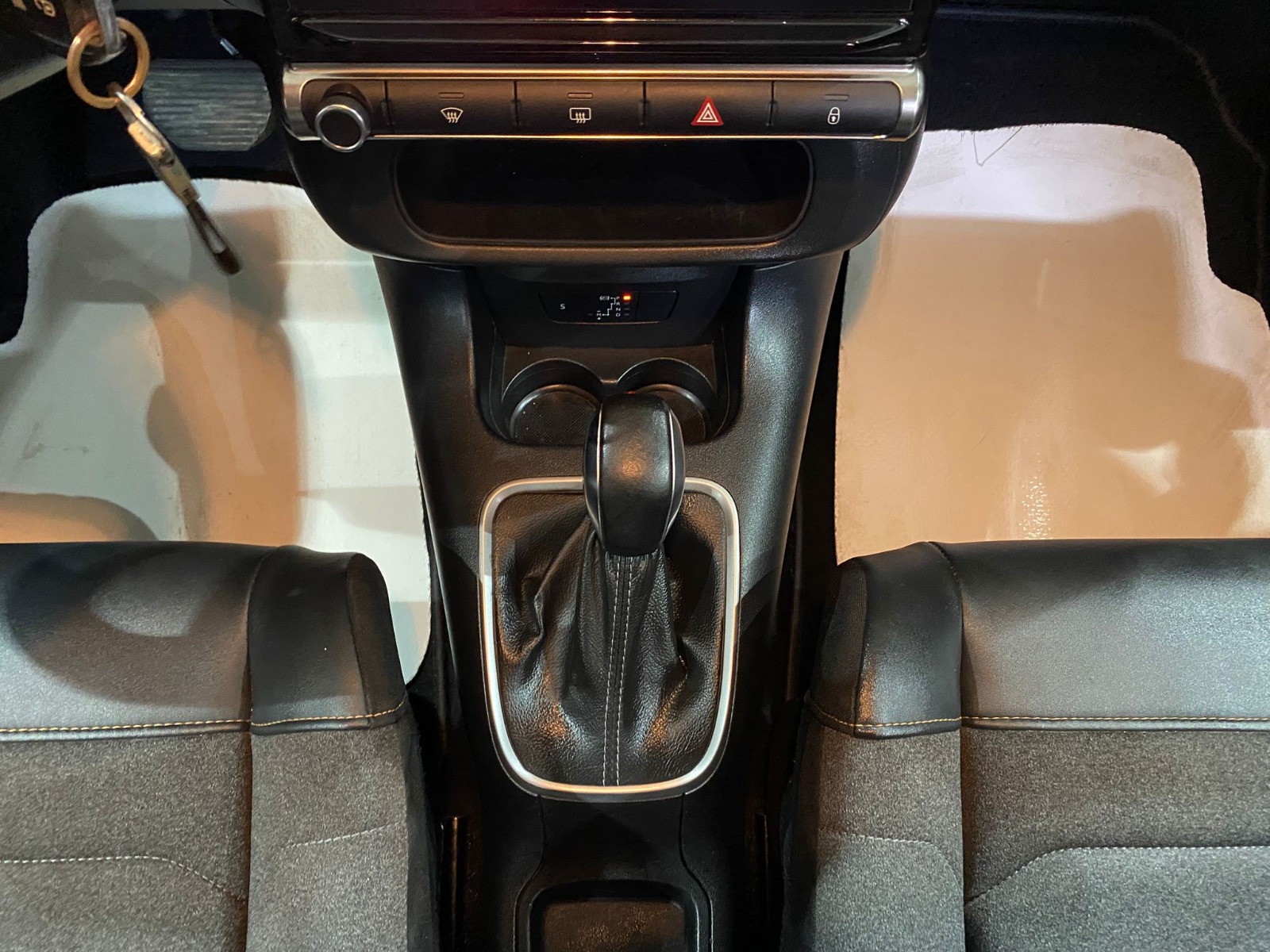 2023 Benzin Otomatik Citroen C3 Gri Gürel Tasarım Aksesuar Otomotiv San. Tic. Ltd. Şti.
