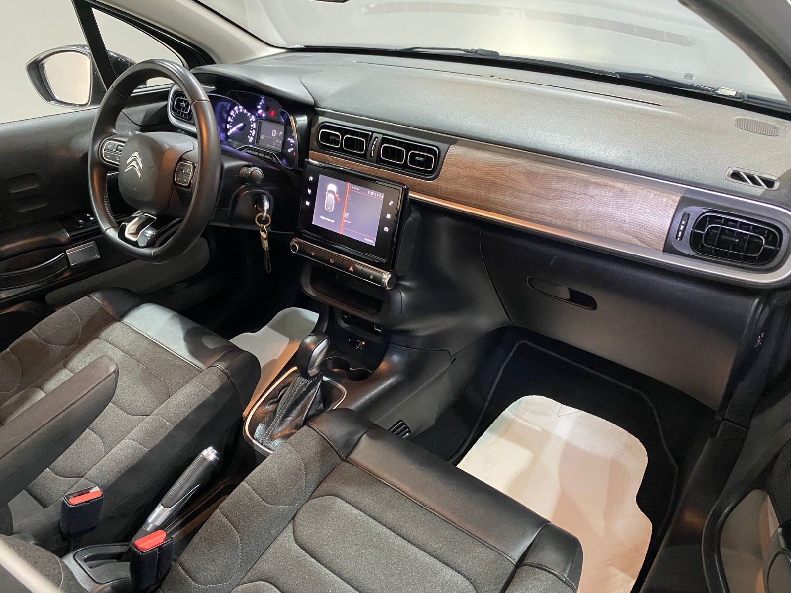 2023 Benzin Otomatik Citroen C3 Gri Gürel Tasarım Aksesuar Otomotiv San. Tic. Ltd. Şti.