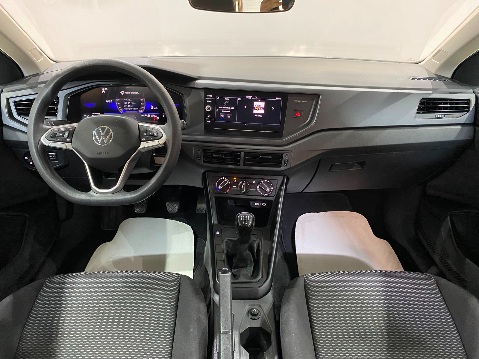 2024 Benzin Manuel Volkswagen Polo Beyaz Gürel Tasarım Aksesuar Otomotiv San. Tic. Ltd. Şti.