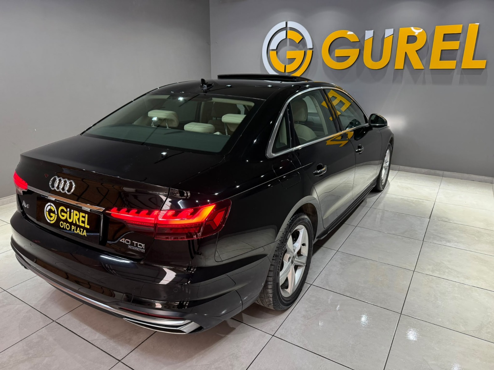 2023 Hybrid Otomatik Audi A4 Siyah Gürel Tasarım Aksesuar Otomotiv San. Tic. Ltd. Şti.