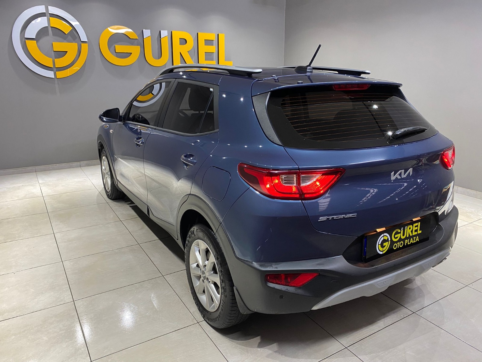 2022 Benzin Otomatik Kia Stonic Mavi Gürel Tasarım Aksesuar Otomotiv San. Tic. Ltd. Şti.