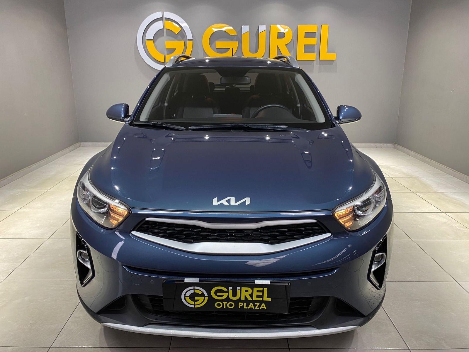 2022 Benzin Otomatik Kia Stonic Mavi Gürel Tasarım Aksesuar Otomotiv San. Tic. Ltd. Şti.