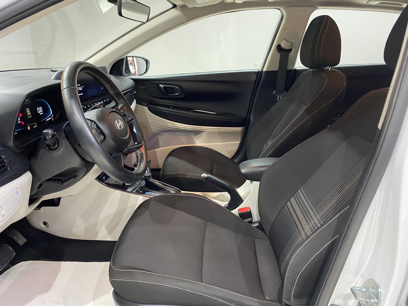 2024 Benzin Otomatik Hyundai Bayon Beyaz Gürel Tasarım Aksesuar Otomotiv San. Tic. Ltd. Şti.