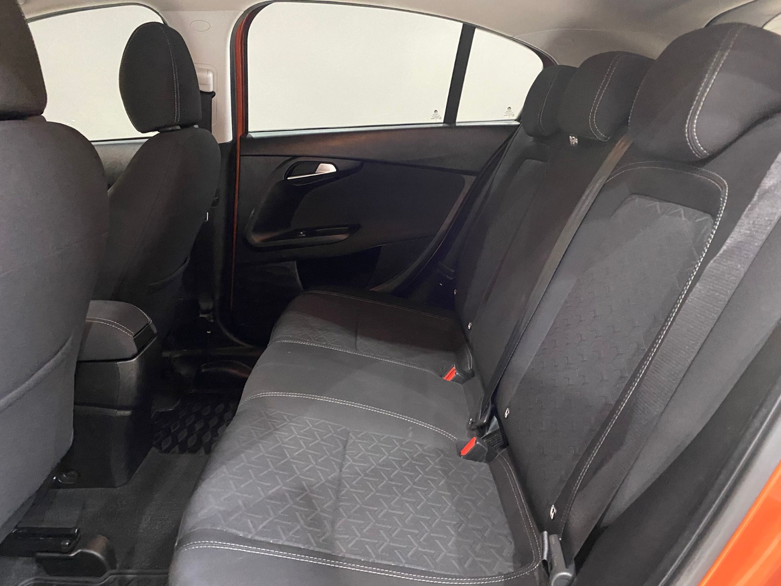 2022 Benzin Manuel Fiat Egea Turuncu Gürel Tasarım Aksesuar Otomotiv San. Tic. Ltd. Şti.