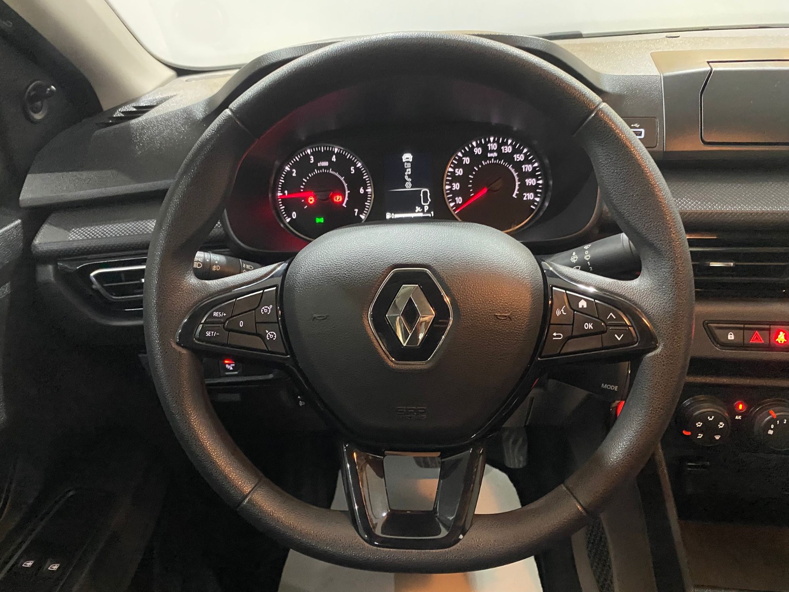 2021 Benzin Otomatik Renault Taliant Beyaz Gürel Tasarım Aksesuar Otomotiv San. Tic. Ltd. Şti.