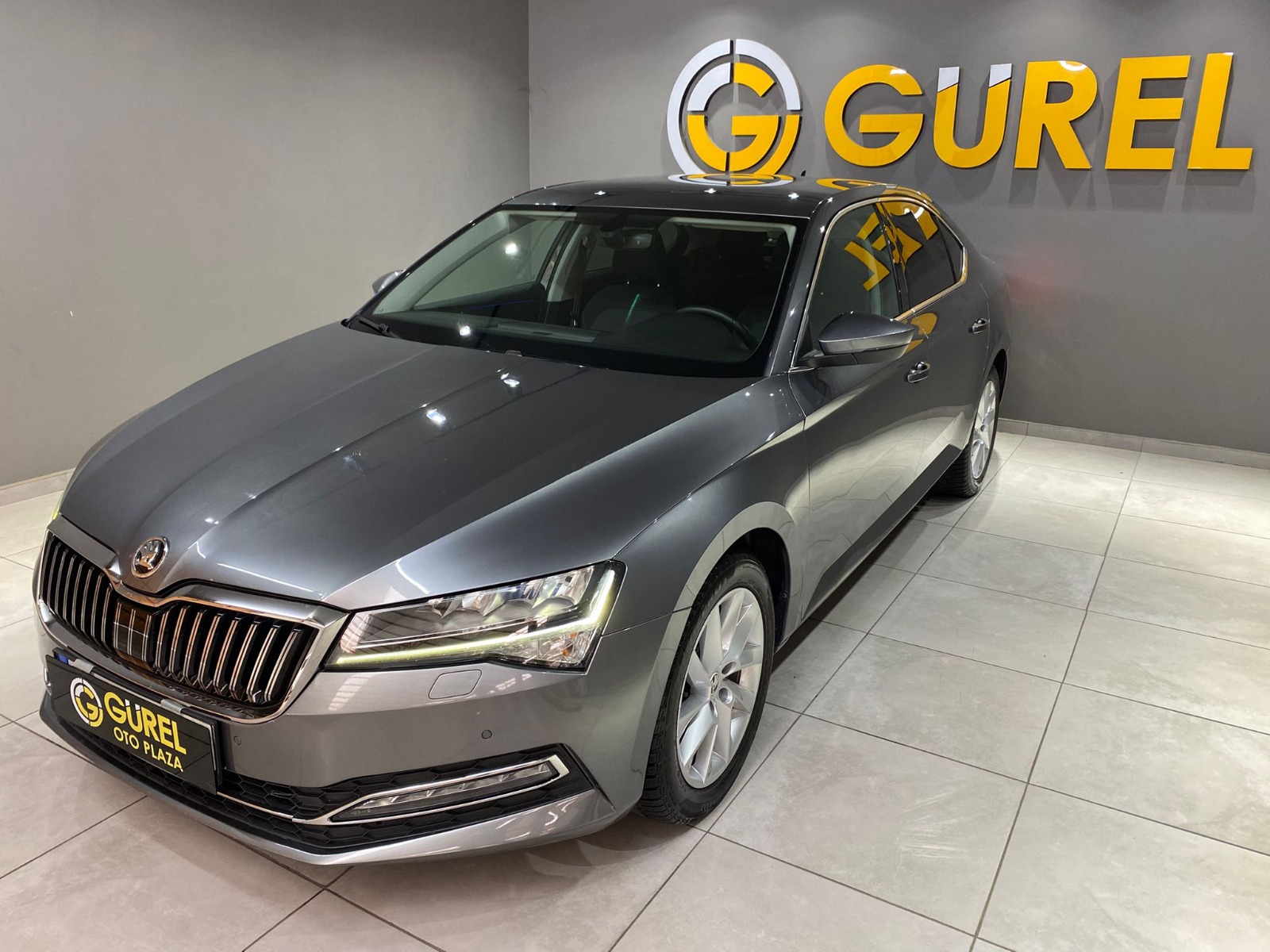 2023 Benzin Otomatik Skoda Superb Gri Gürel Tasarım Aksesuar Otomotiv San. Tic. Ltd. Şti.