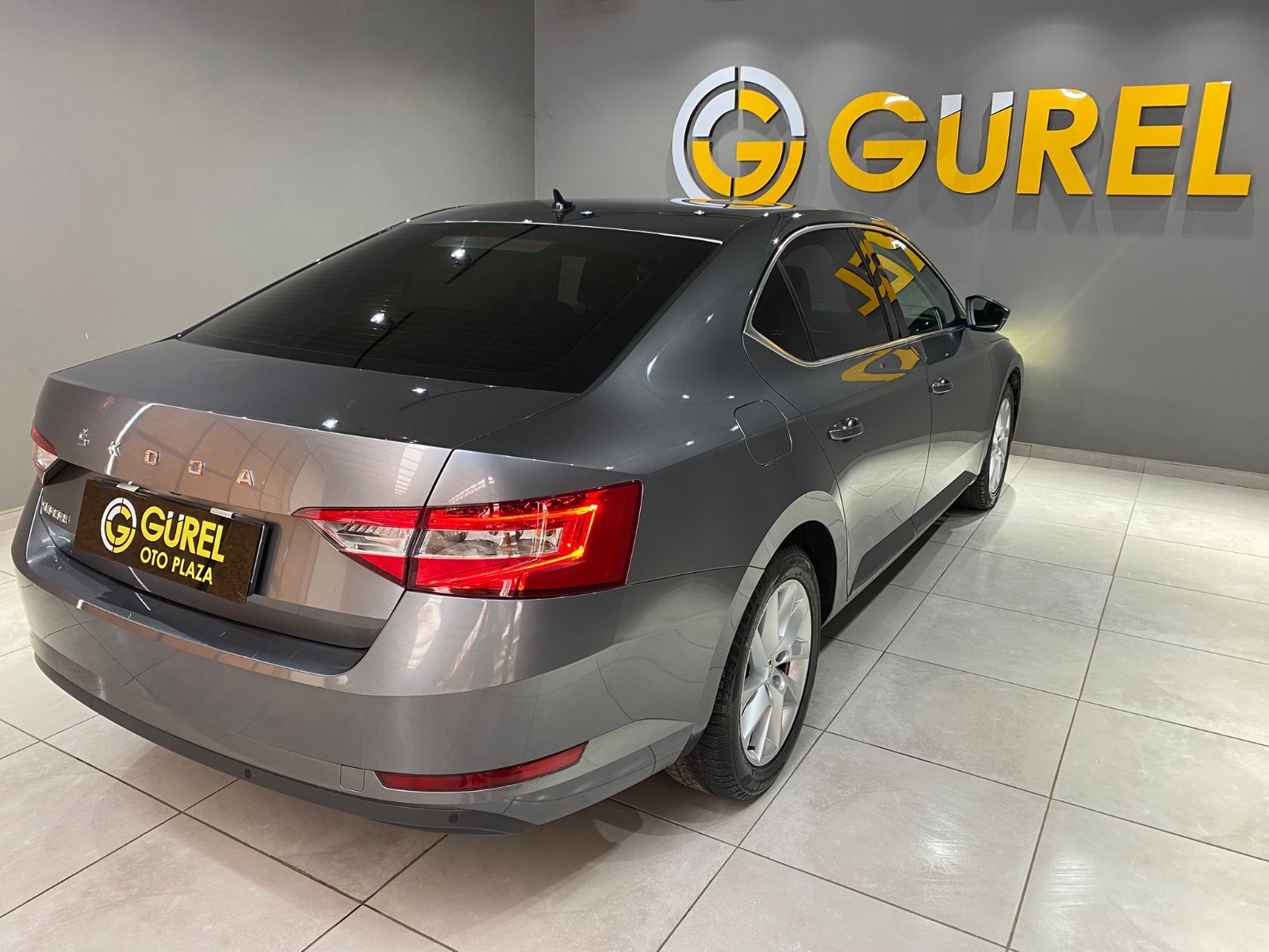 2023 Benzin Otomatik Skoda Superb Gri Gürel Tasarım Aksesuar Otomotiv San. Tic. Ltd. Şti.