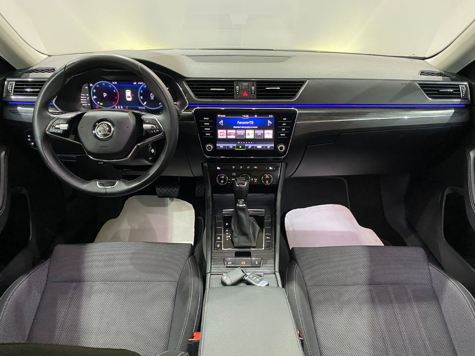 2023 Benzin Otomatik Skoda Superb Gri Gürel Tasarım Aksesuar Otomotiv San. Tic. Ltd. Şti.