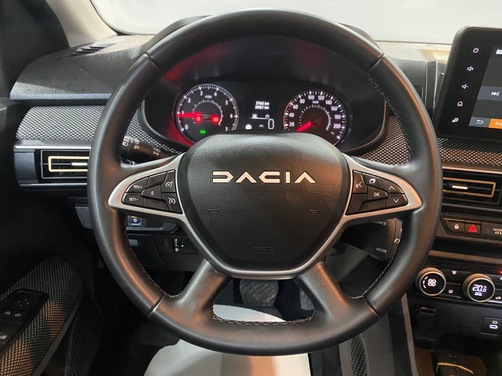 2025 Benzin Otomatik Dacia Sandero Stepway Beyaz Gürel Tasarım Aksesuar Otomotiv San. Tic. Ltd. Şti.