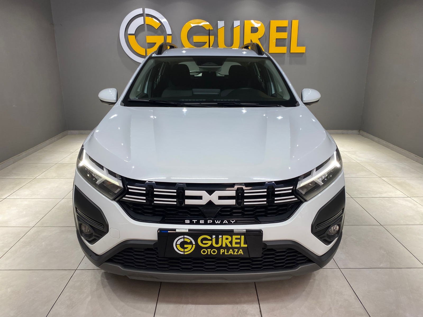 2025 Benzin Otomatik Dacia Sandero Stepway Beyaz Gürel Tasarım Aksesuar Otomotiv San. Tic. Ltd. Şti.