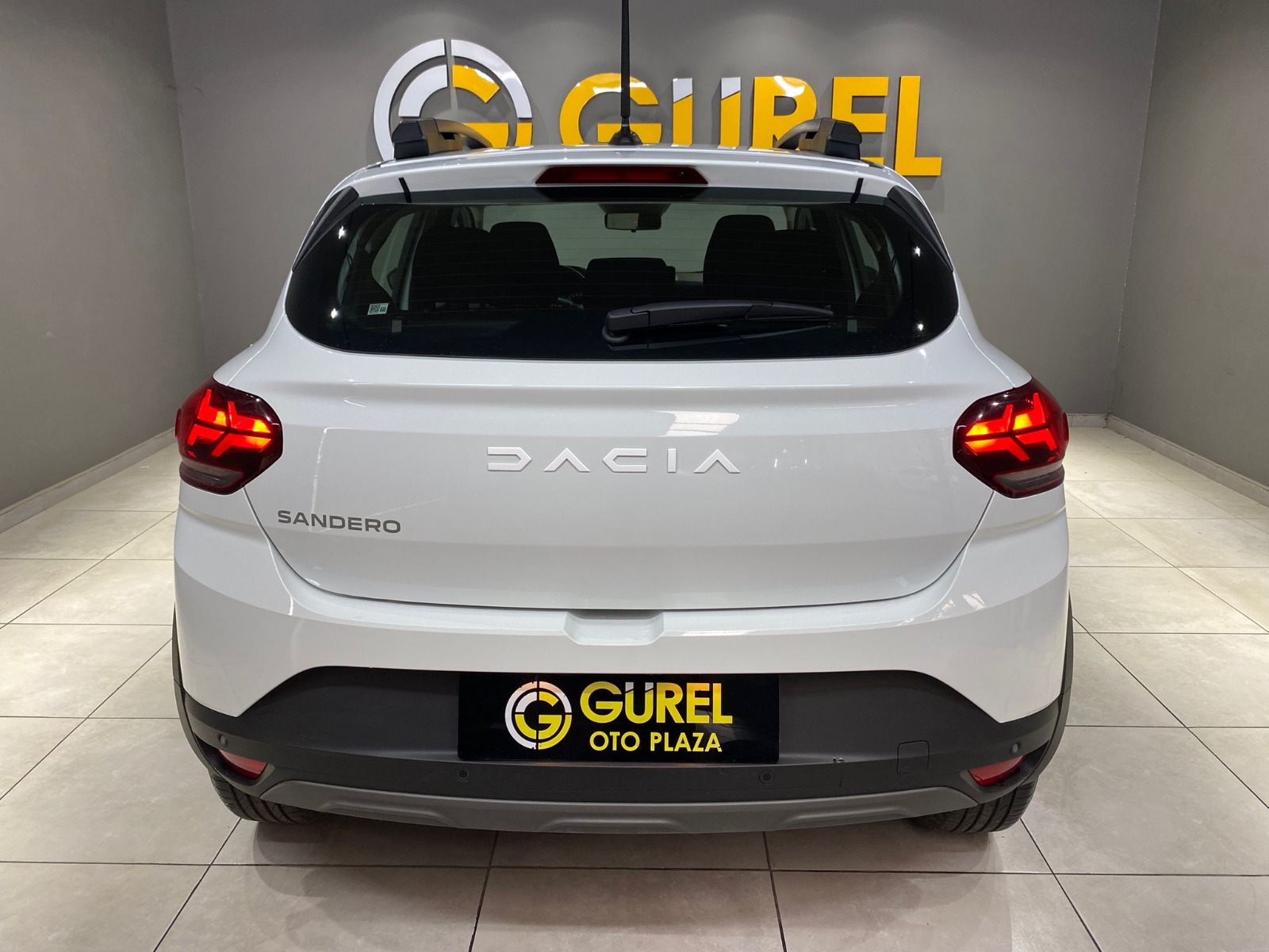 2025 Benzin Otomatik Dacia Sandero Stepway Beyaz Gürel Tasarım Aksesuar Otomotiv San. Tic. Ltd. Şti.