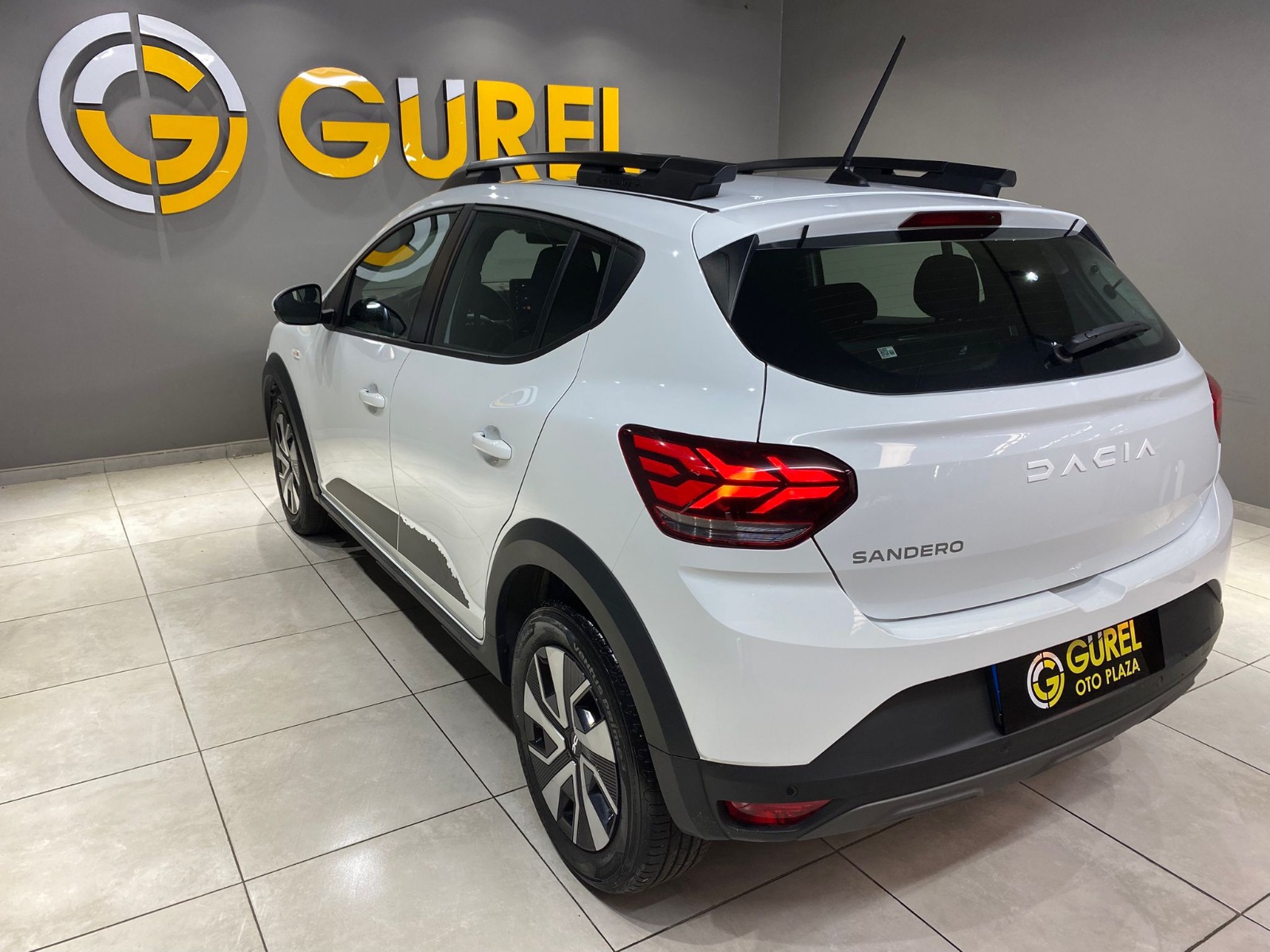 2025 Benzin Otomatik Dacia Sandero Stepway Beyaz Gürel Tasarım Aksesuar Otomotiv San. Tic. Ltd. Şti.