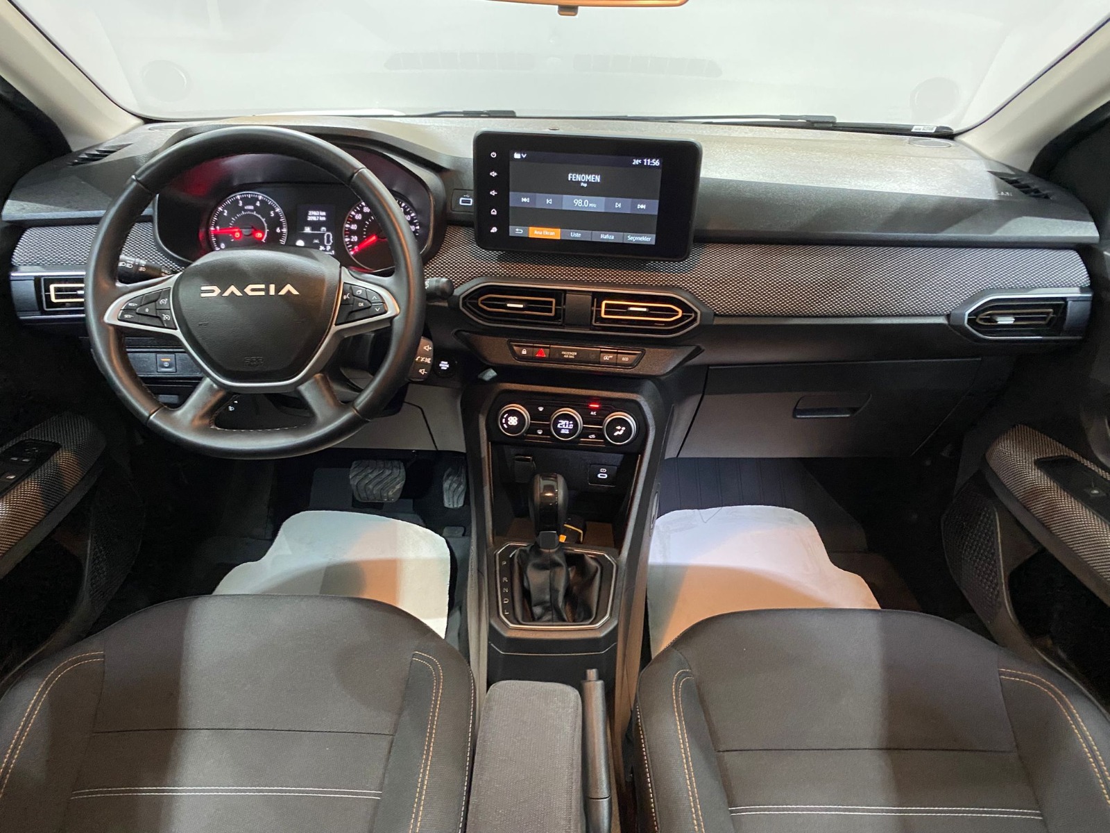 2025 Benzin Otomatik Dacia Sandero Stepway Beyaz Gürel Tasarım Aksesuar Otomotiv San. Tic. Ltd. Şti.