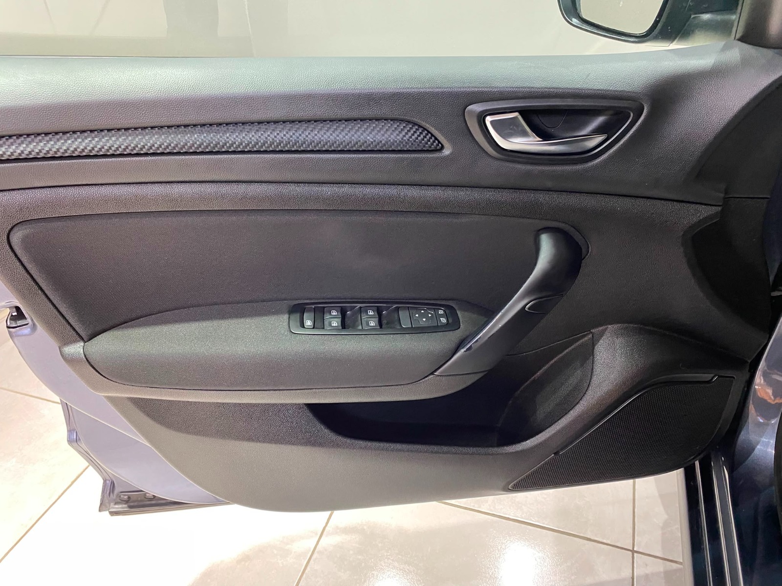 2024 Benzin Otomatik Renault Megane Gri Gürel Tasarım Aksesuar Otomotiv San. Tic. Ltd. Şti.