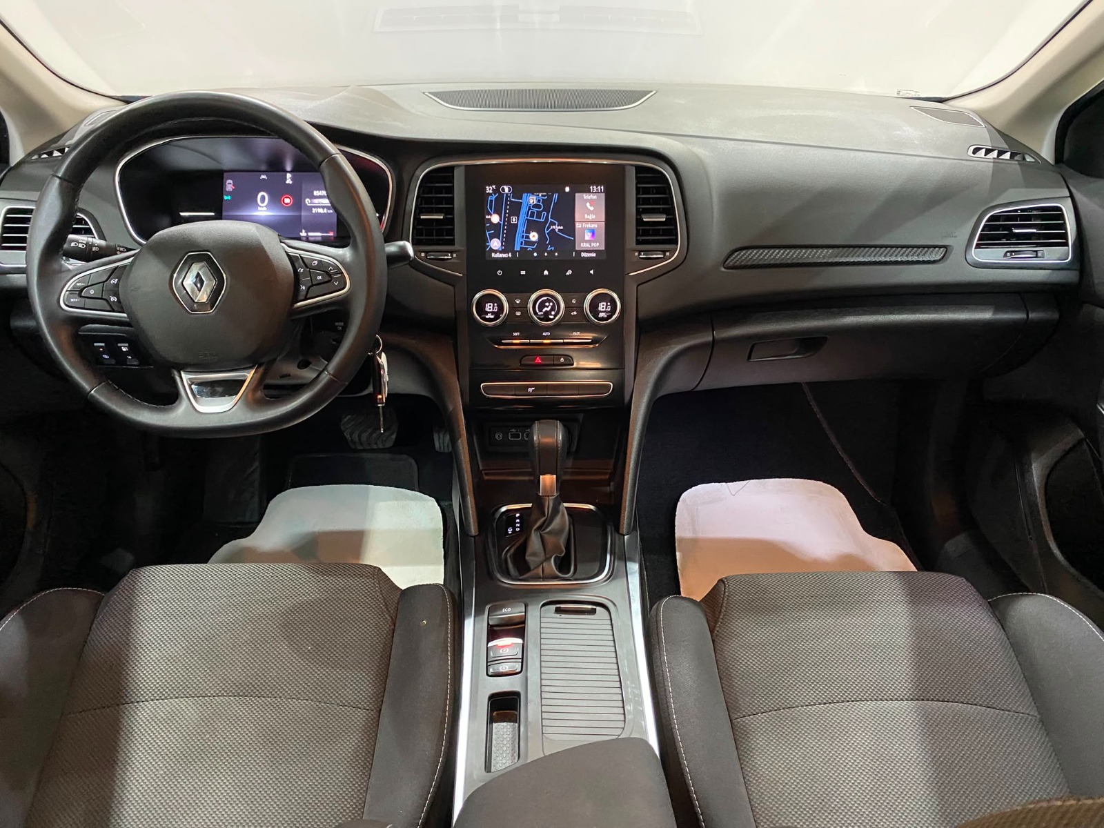 2024 Benzin Otomatik Renault Megane Gri Gürel Tasarım Aksesuar Otomotiv San. Tic. Ltd. Şti.