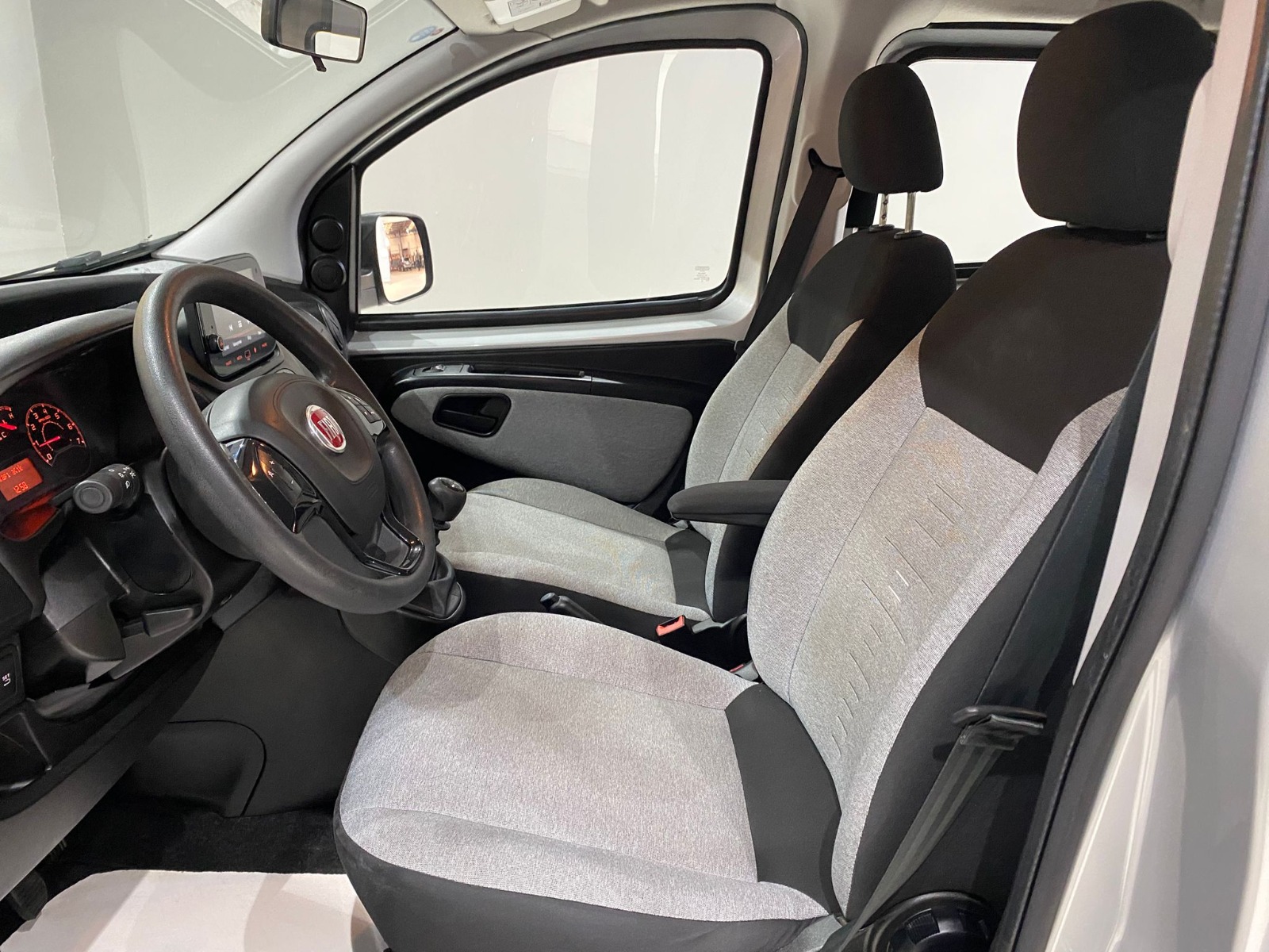 2023 Benzin + LPG Manuel Fiat Fiorino Gri Gürel Tasarım Aksesuar Otomotiv San. Tic. Ltd. Şti.