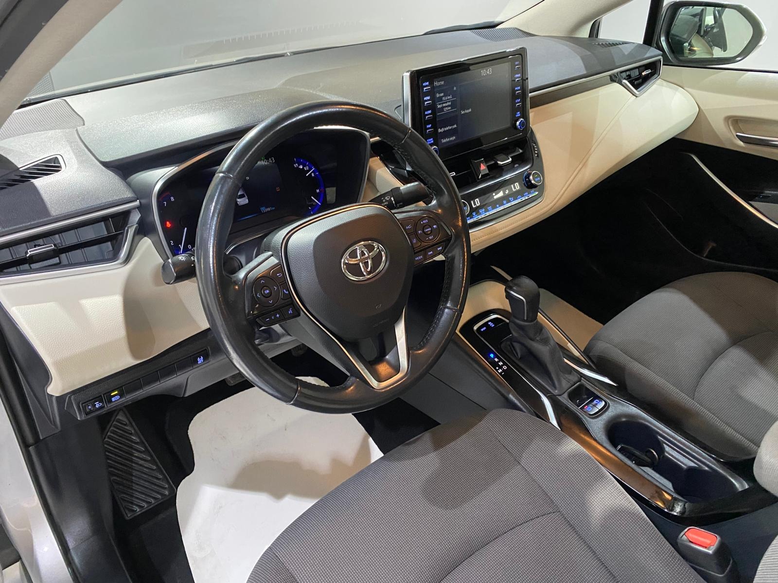 2022 Benzin Otomatik Toyota Corolla Gri Gürel Tasarım Aksesuar Otomotiv San. Tic. Ltd. Şti.