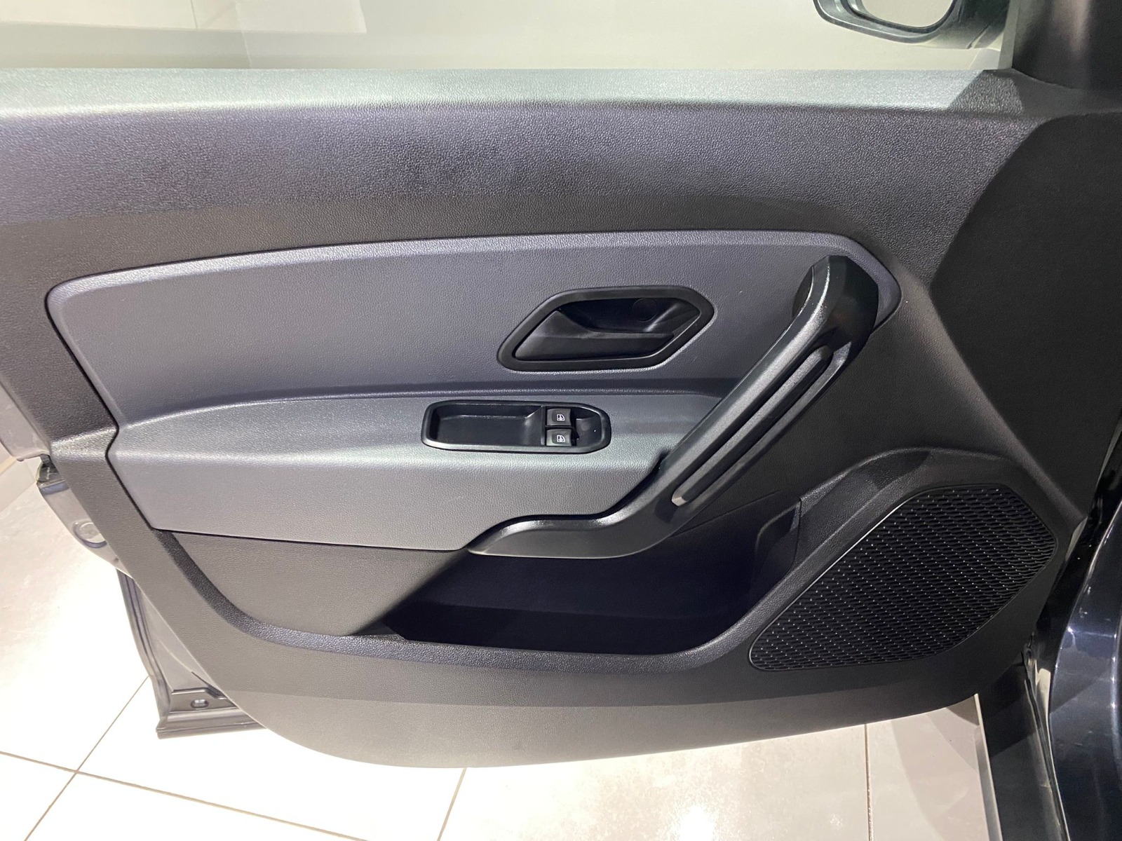 2023 Benzin Manuel Dacia Duster Gri Gürel Tasarım Aksesuar Otomotiv San. Tic. Ltd. Şti.
