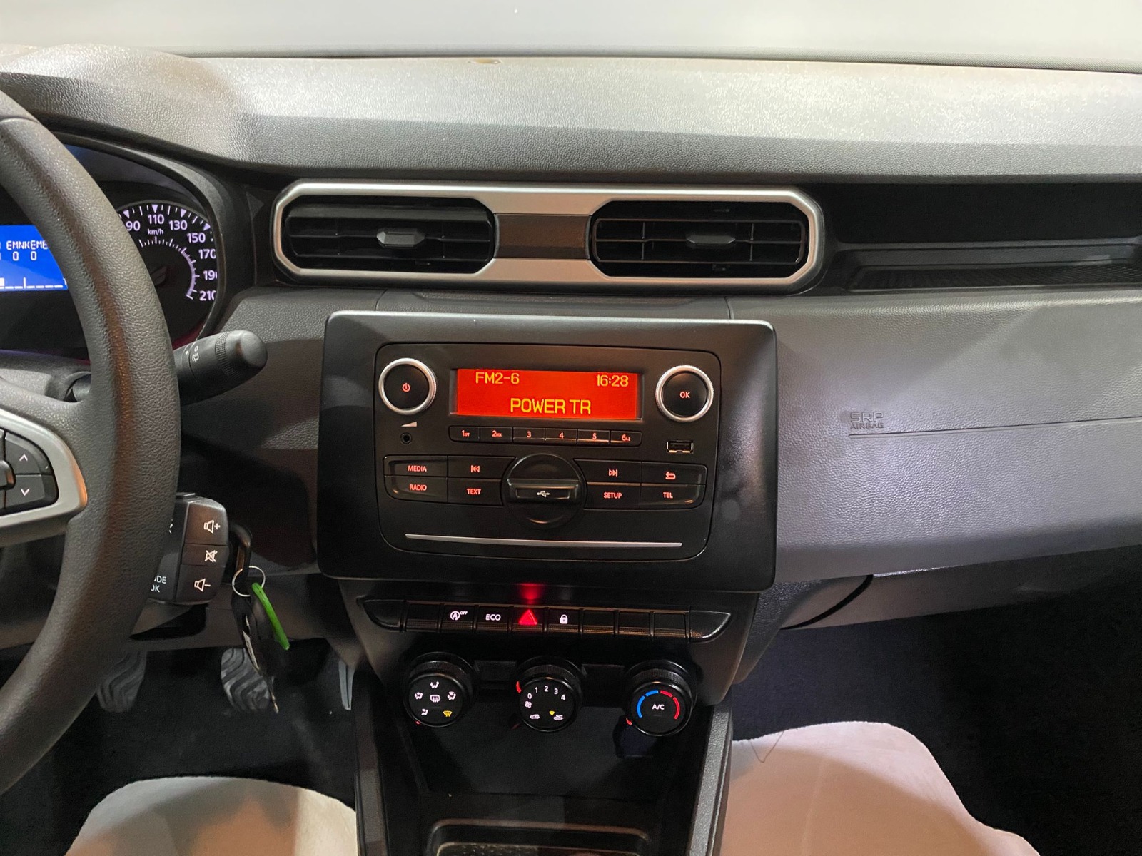 2023 Benzin Manuel Dacia Duster Gri Gürel Tasarım Aksesuar Otomotiv San. Tic. Ltd. Şti.