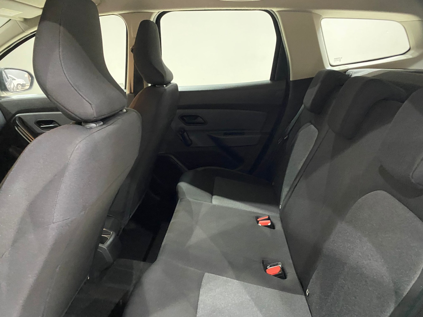 2023 Benzin Manuel Dacia Duster Gri Gürel Tasarım Aksesuar Otomotiv San. Tic. Ltd. Şti.