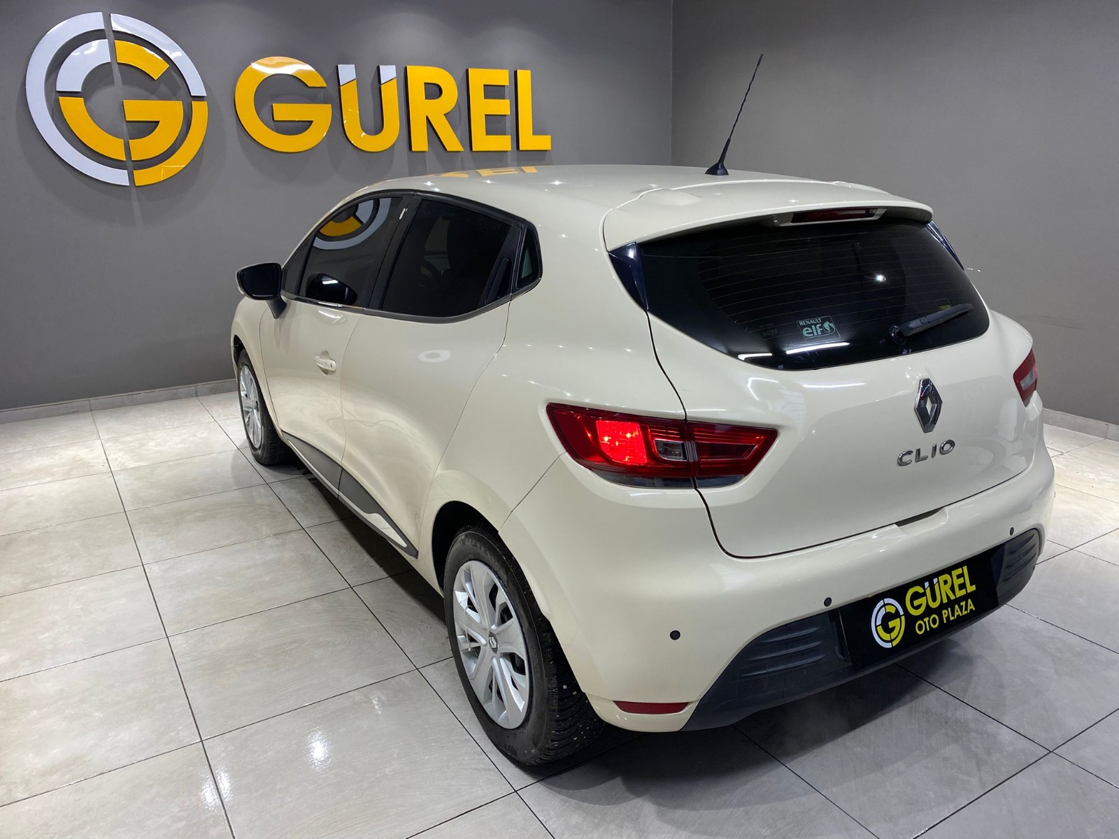 2016 Benzin Manuel Renault Clio Beyaz Gürel Tasarım Aksesuar Otomotiv San. Tic. Ltd. Şti.