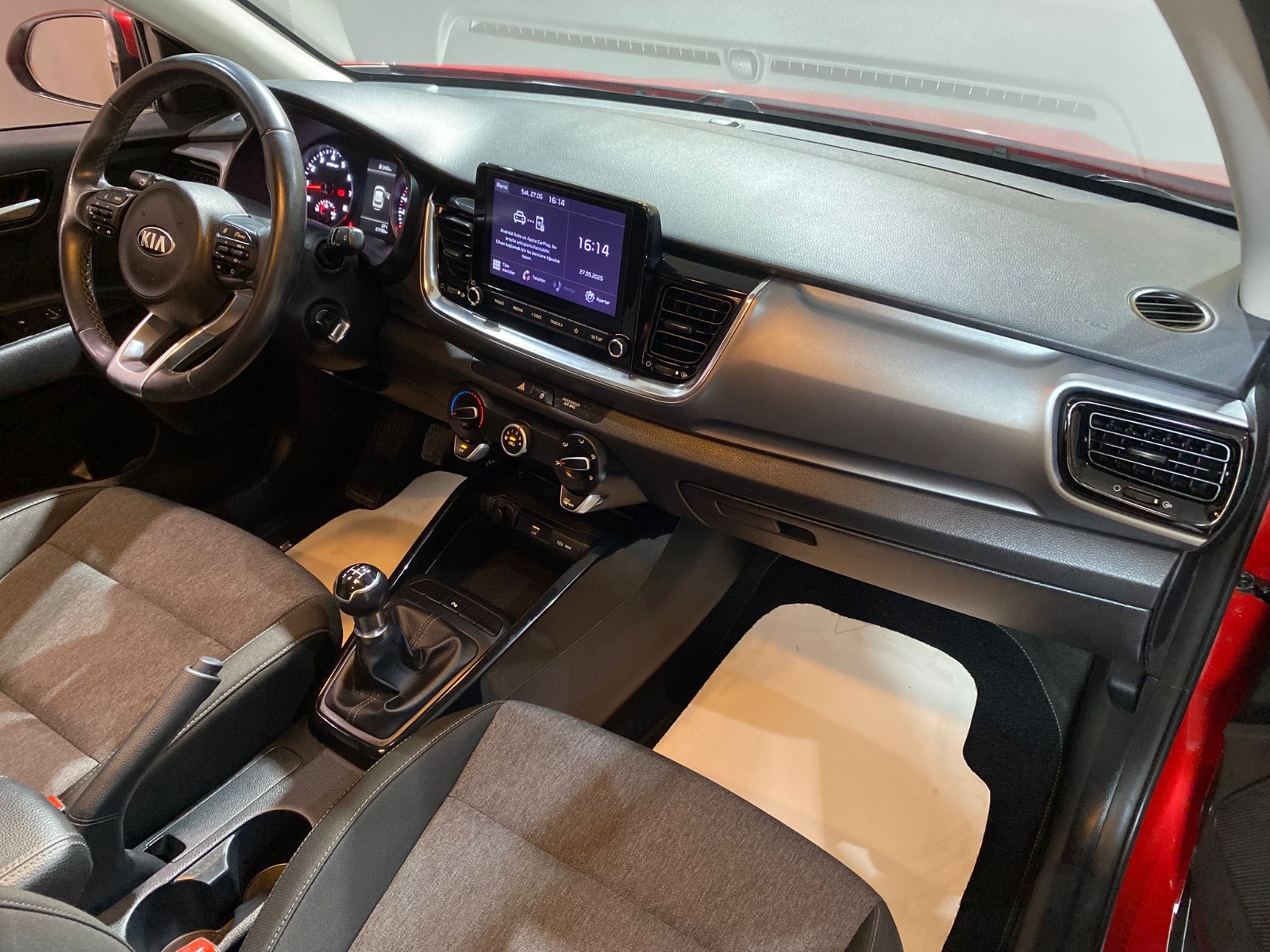 2021 Benzin Manuel Kia Stonic Kırmızı Gürel Tasarım Aksesuar Otomotiv San. Tic. Ltd. Şti.