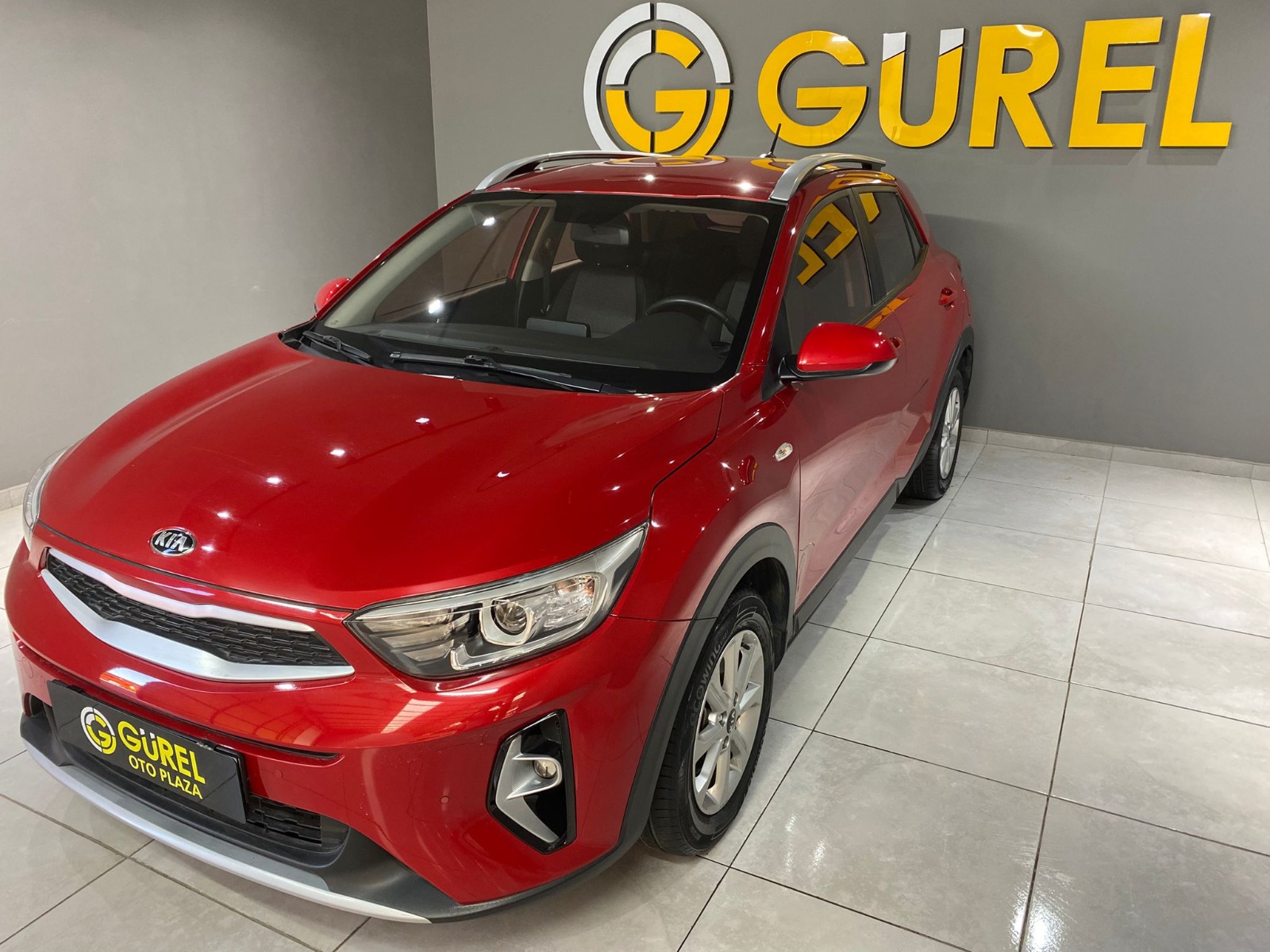 2021 Benzin Manuel Kia Stonic Kırmızı Gürel Tasarım Aksesuar Otomotiv San. Tic. Ltd. Şti.