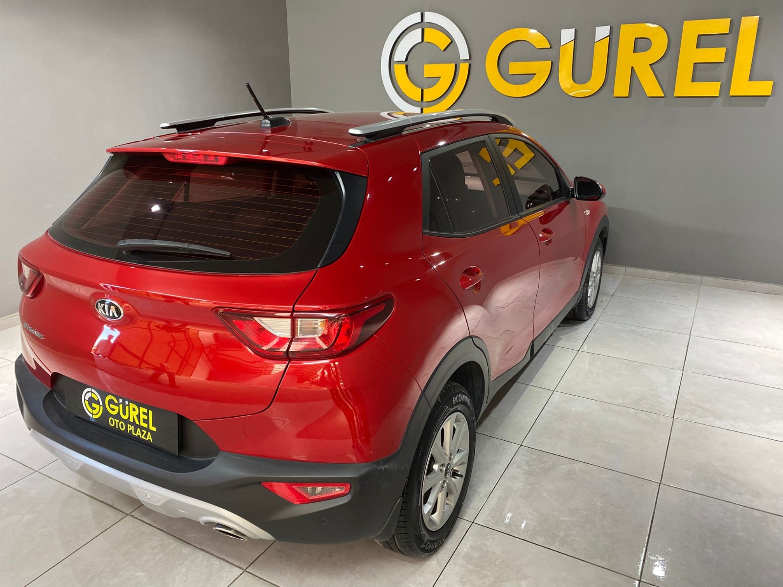 2021 Benzin Manuel Kia Stonic Kırmızı Gürel Tasarım Aksesuar Otomotiv San. Tic. Ltd. Şti.