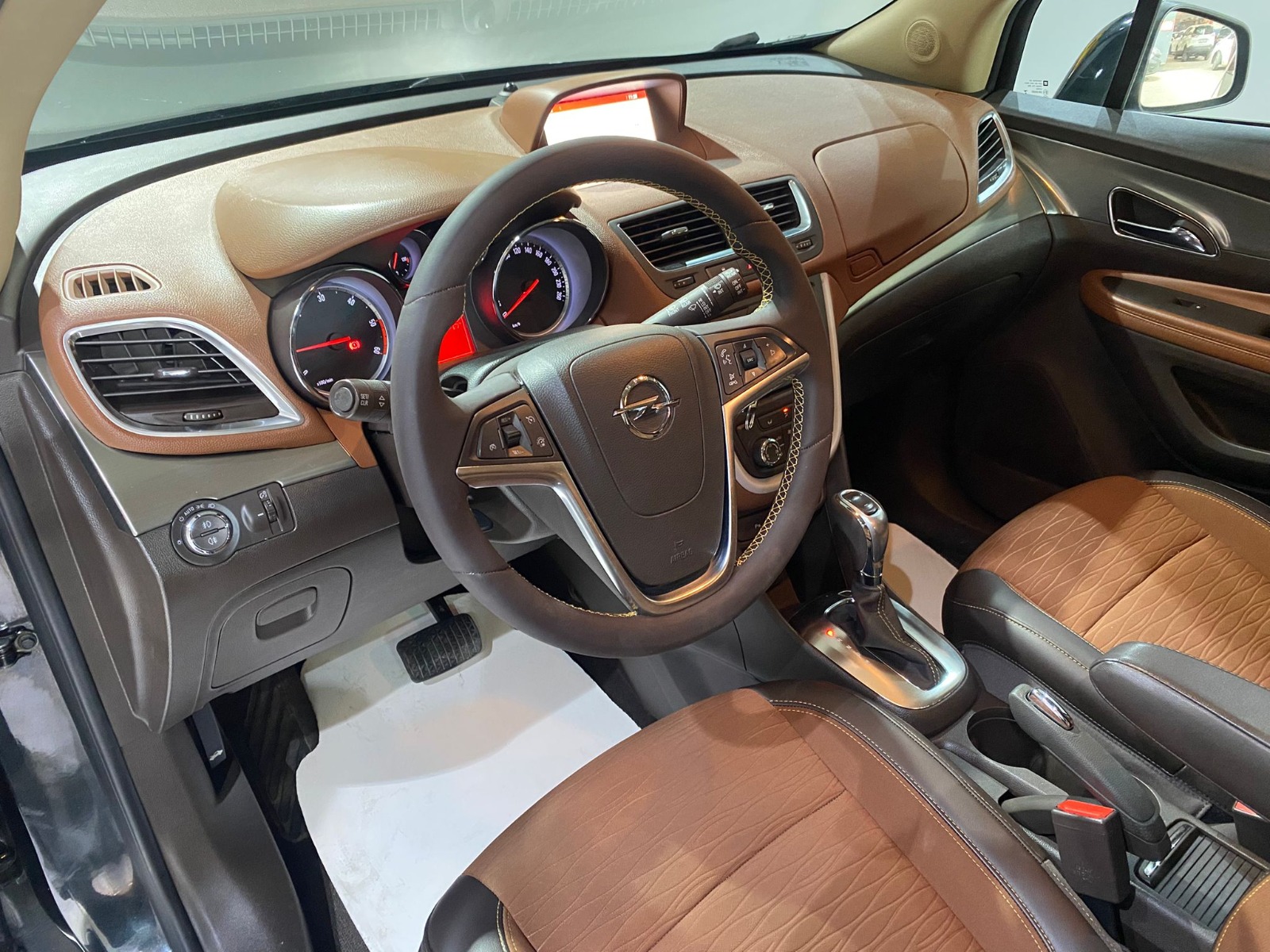 2015 Dizel Otomatik Opel Mokka Siyah Gürel Tasarım Aksesuar Otomotiv San. Tic. Ltd. Şti.