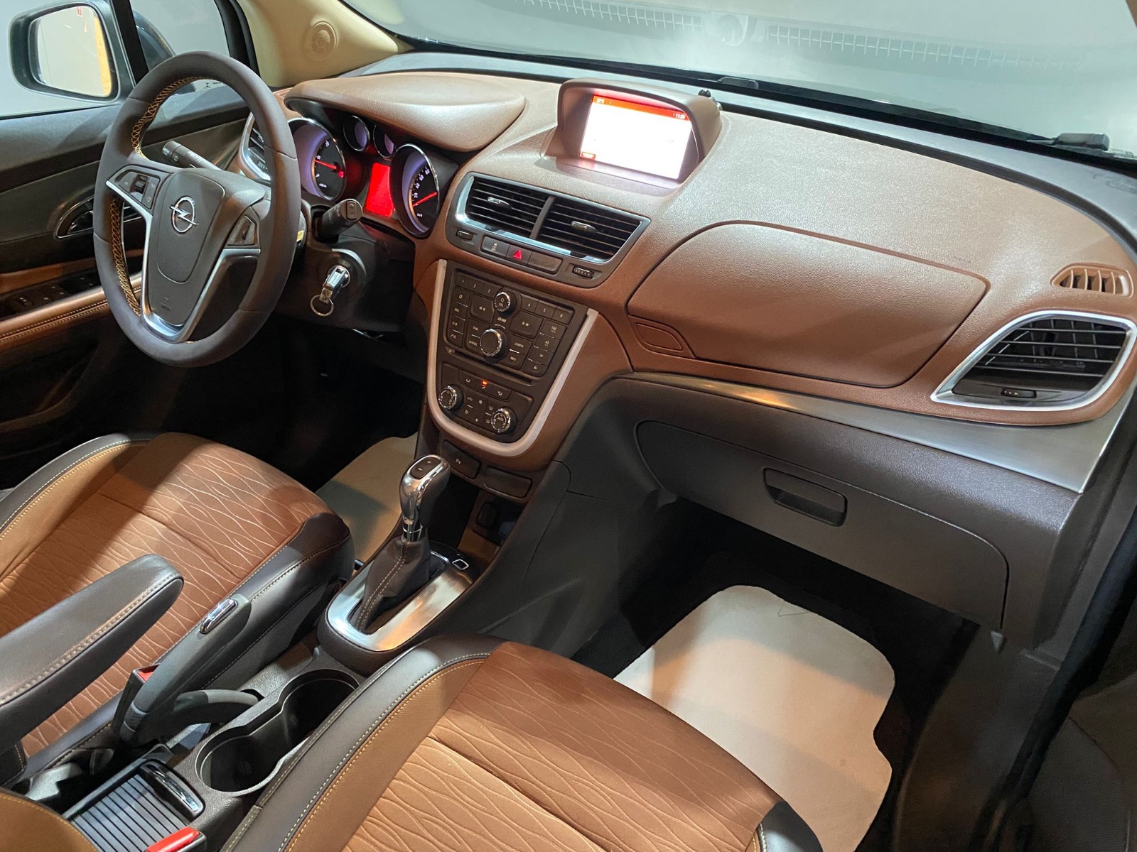 2015 Dizel Otomatik Opel Mokka Siyah Gürel Tasarım Aksesuar Otomotiv San. Tic. Ltd. Şti.