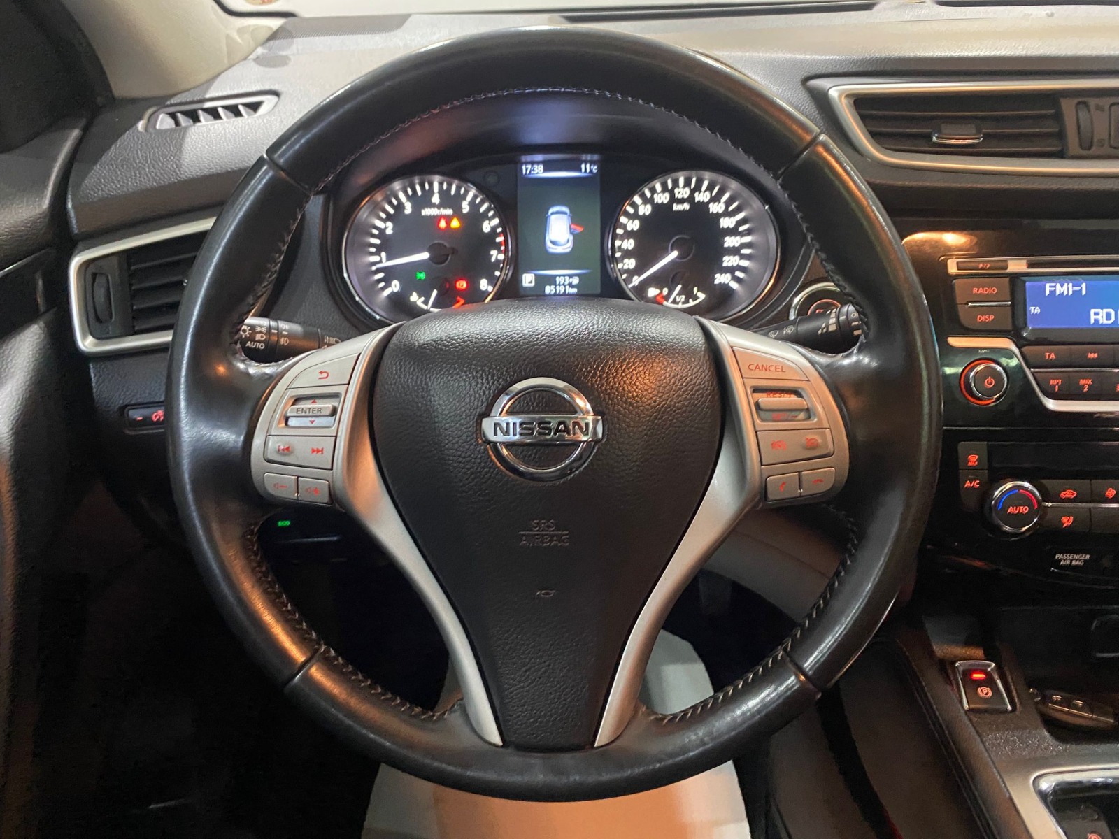 2015 Benzin Otomatik Nissan Qashqai Beyaz Gürel Tasarım Aksesuar Otomotiv San. Tic. Ltd. Şti.