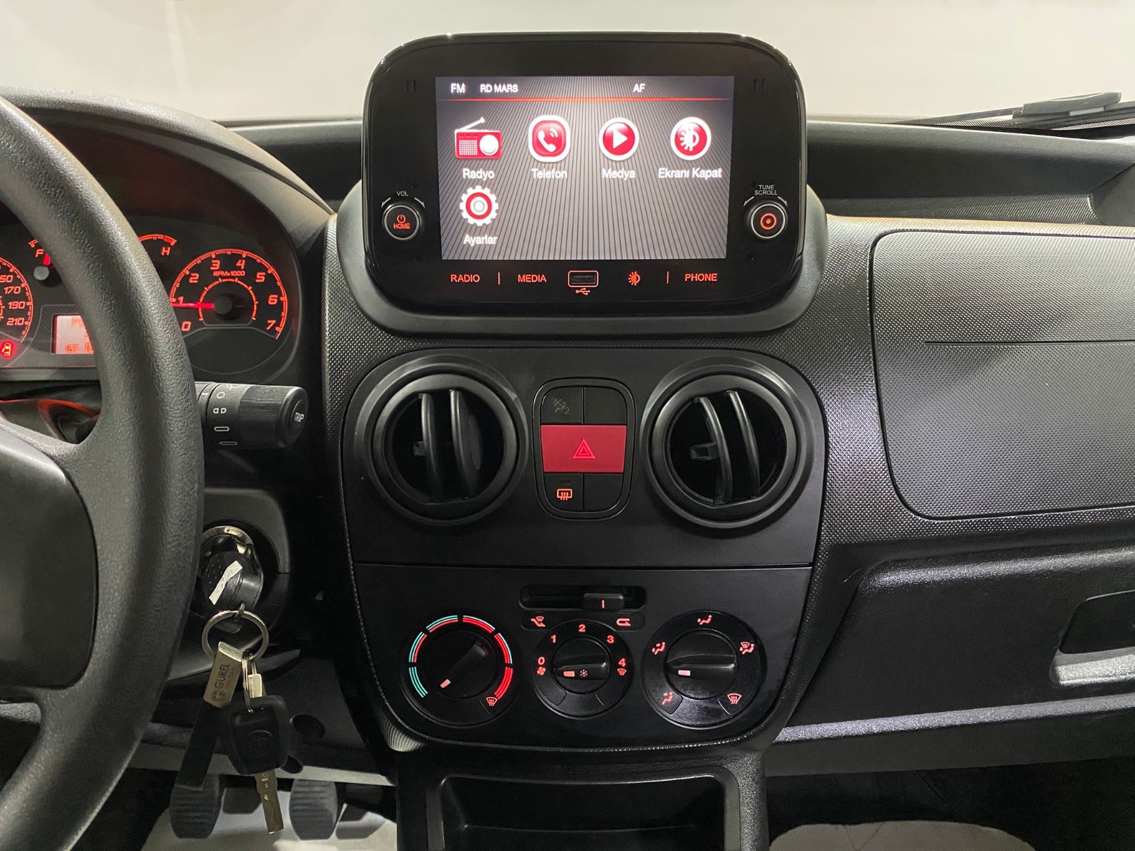 2024 Benzin Manuel Fiat Fiorino Beyaz Gürel Tasarım Aksesuar Otomotiv San. Tic. Ltd. Şti.