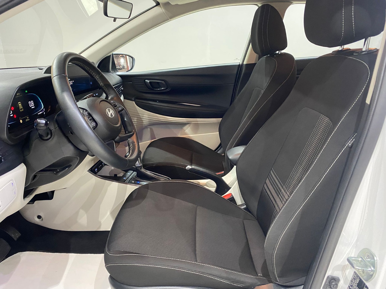 2024 Benzin Otomatik Hyundai Bayon Beyaz Gürel Tasarım Aksesuar Otomotiv San. Tic. Ltd. Şti.