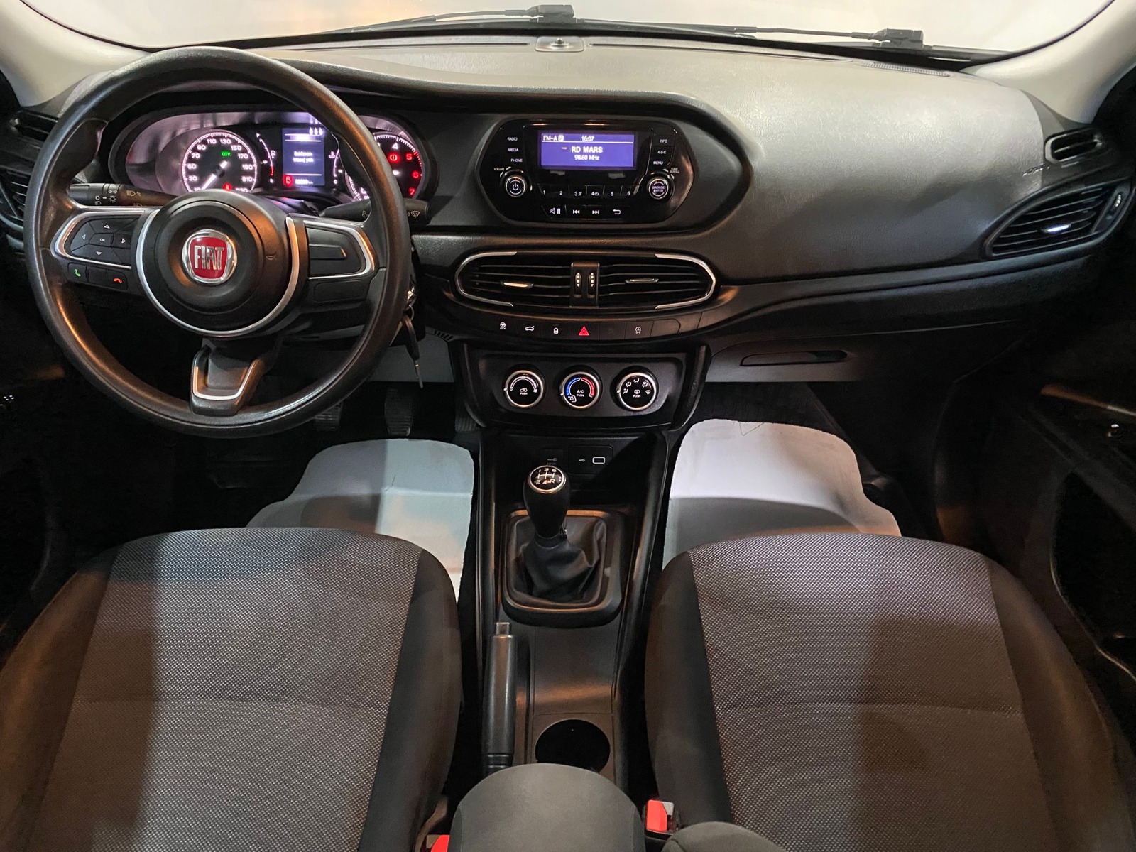 2022 Dizel Manuel Fiat Egea Beyaz Gürel Tasarım Aksesuar Otomotiv San. Tic. Ltd. Şti.