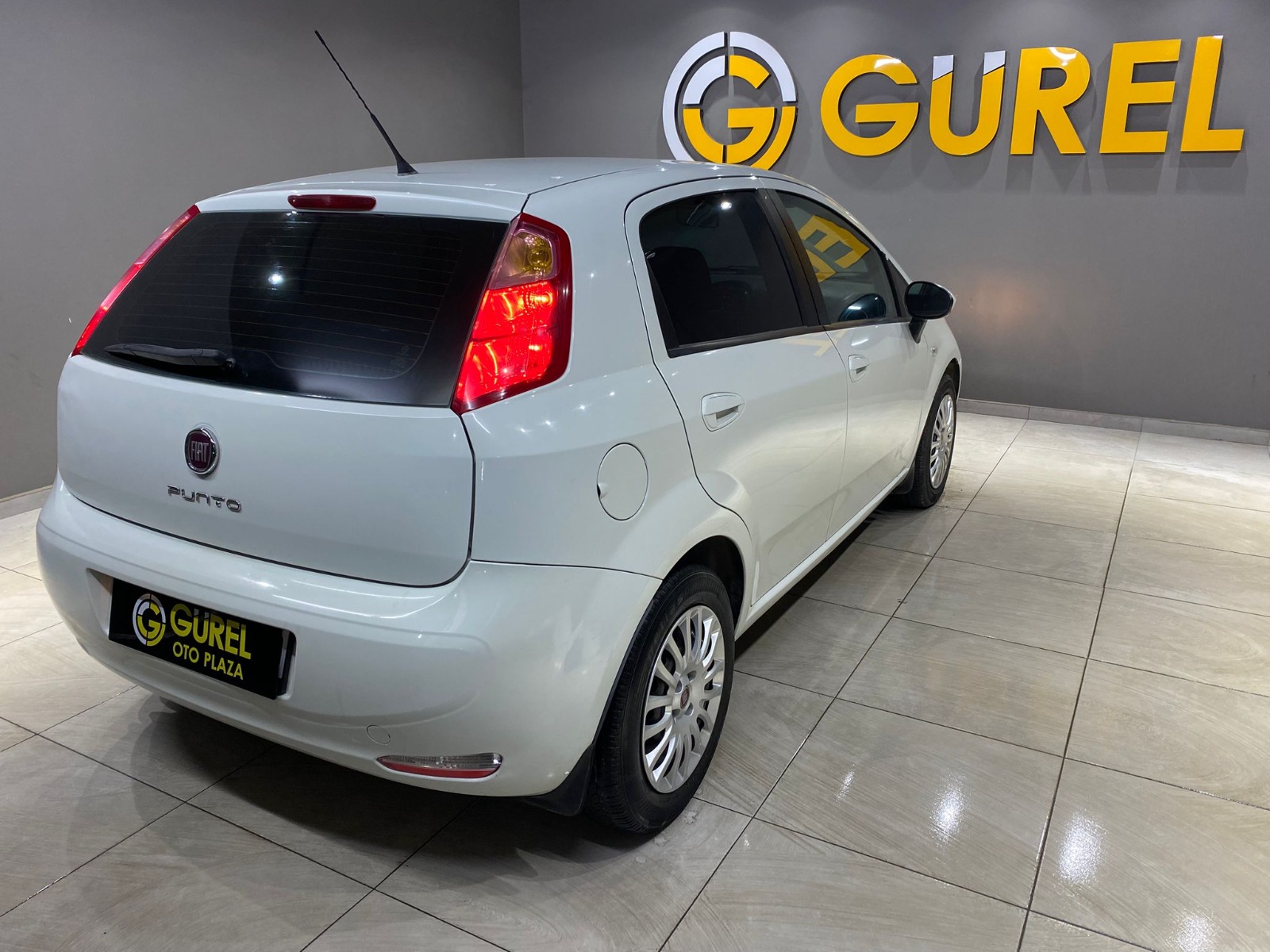 2014 Dizel Manuel Fiat Punto Beyaz Gürel Tasarım Aksesuar Otomotiv San. Tic. Ltd. Şti.