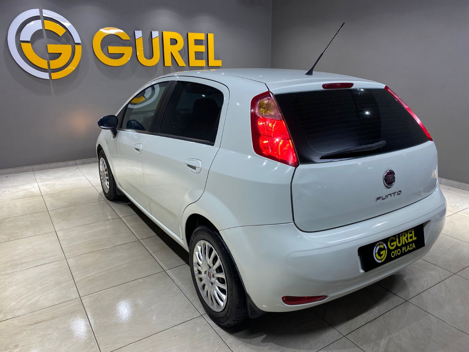 2014 Dizel Manuel Fiat Punto Beyaz Gürel Tasarım Aksesuar Otomotiv San. Tic. Ltd. Şti.