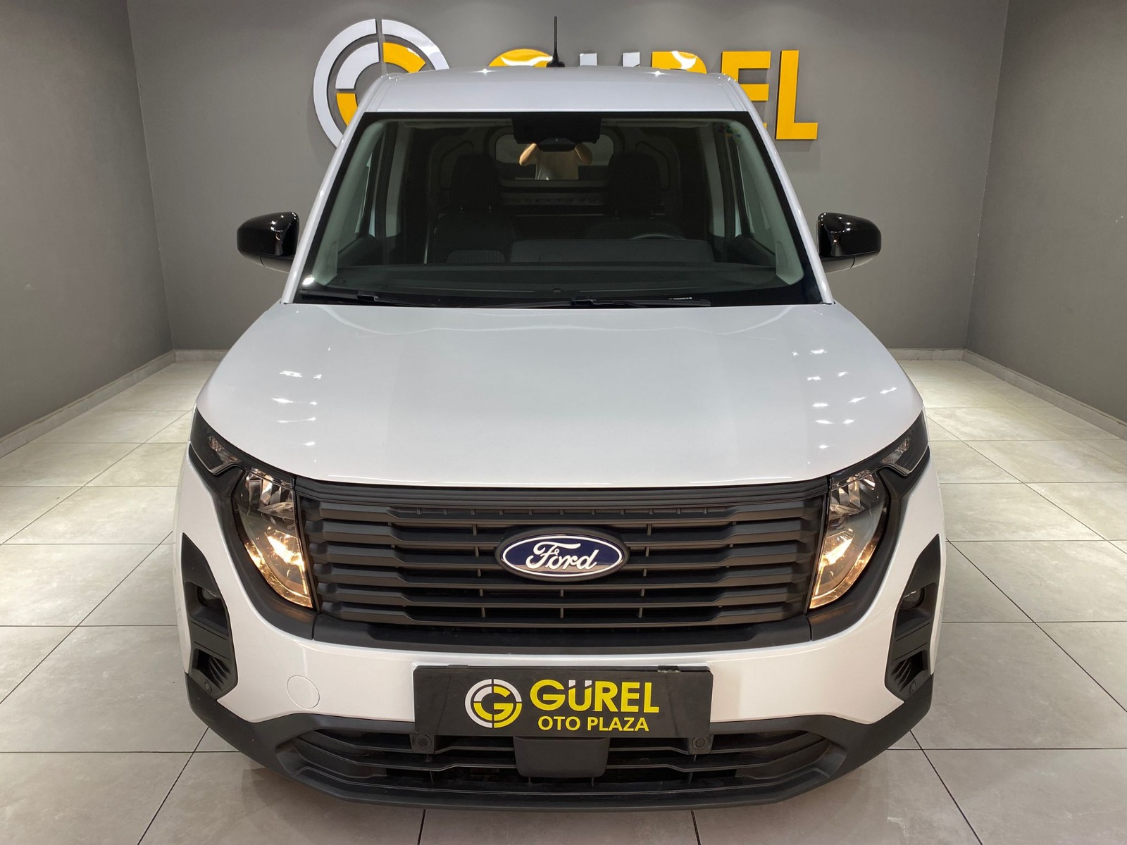 2024 Dizel Manuel Ford Transit Courier Beyaz Gürel Tasarım Aksesuar Otomotiv San. Tic. Ltd. Şti.