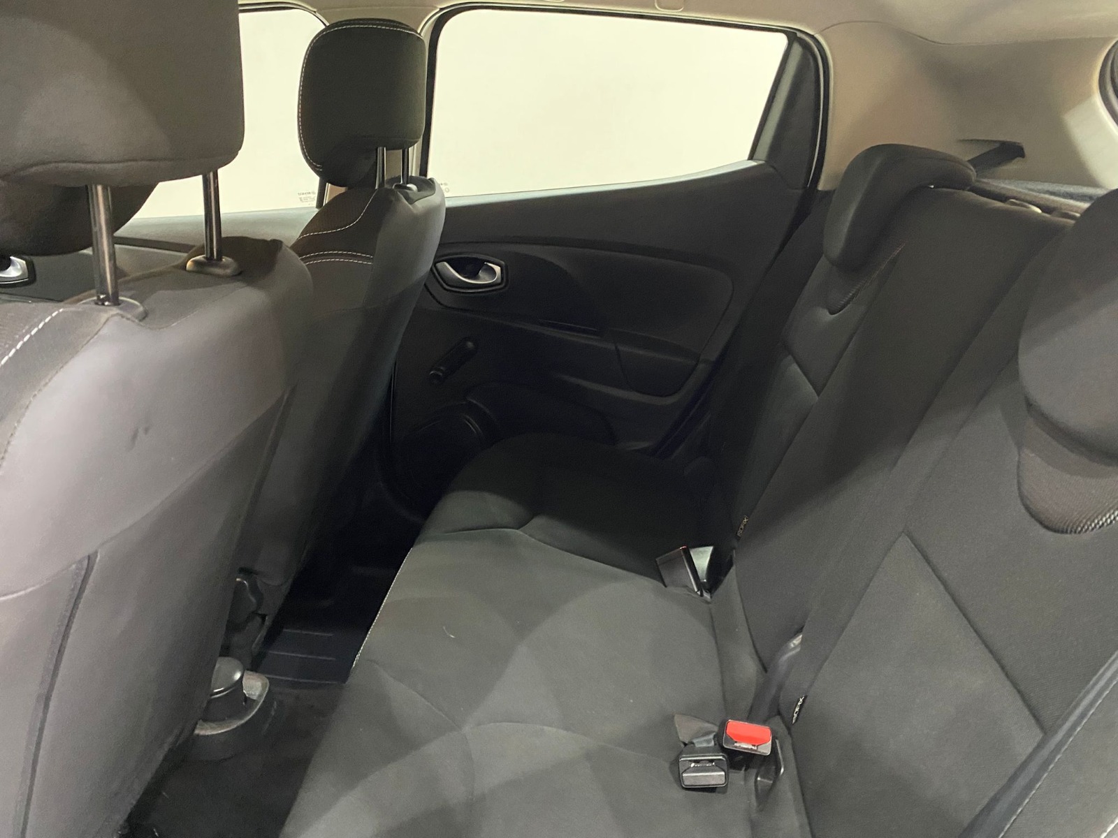 2019 Dizel Manuel Renault Clio Beyaz Gürel Tasarım Aksesuar Otomotiv San. Tic. Ltd. Şti.