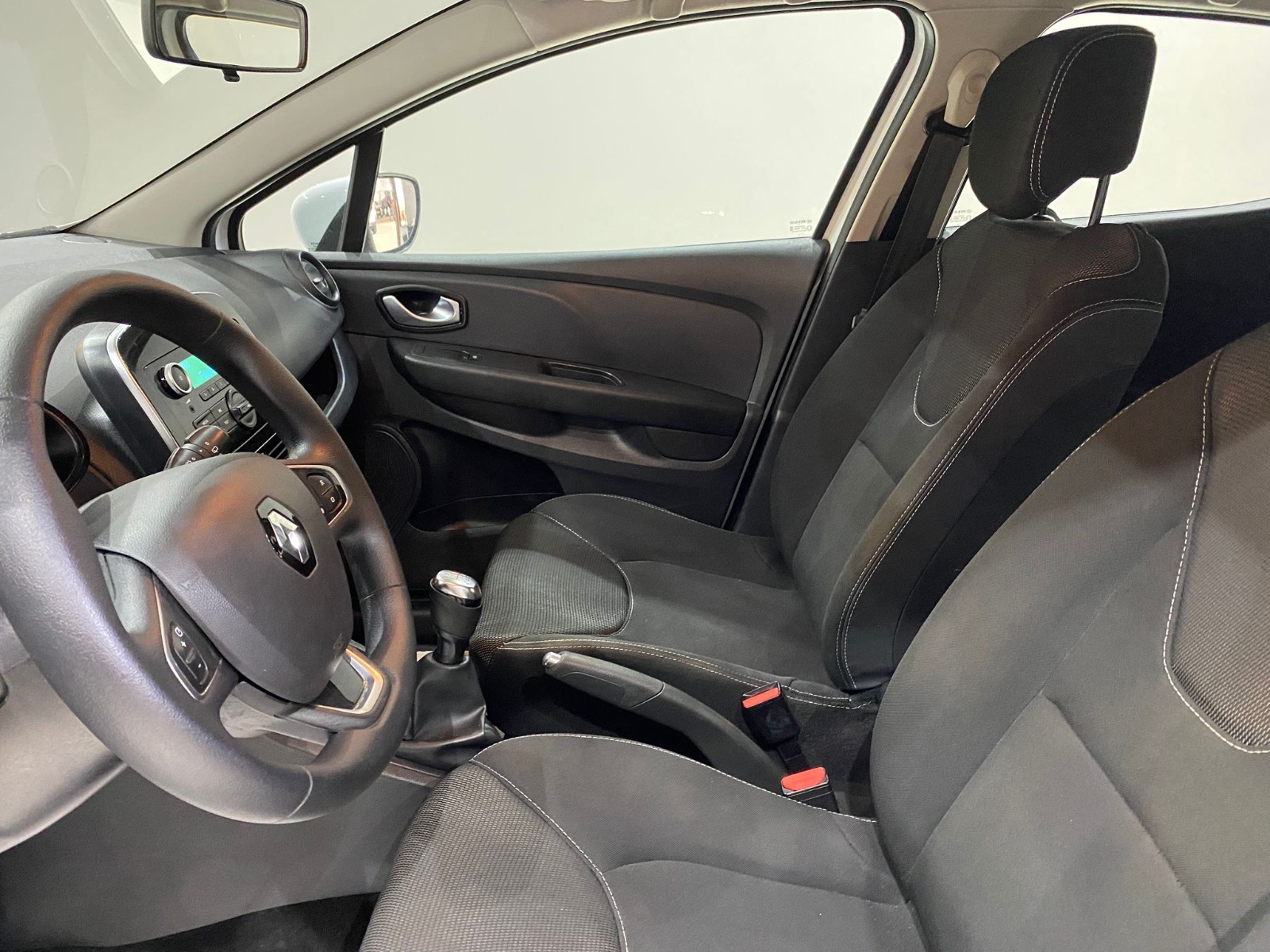 2019 Dizel Manuel Renault Clio Beyaz Gürel Tasarım Aksesuar Otomotiv San. Tic. Ltd. Şti.