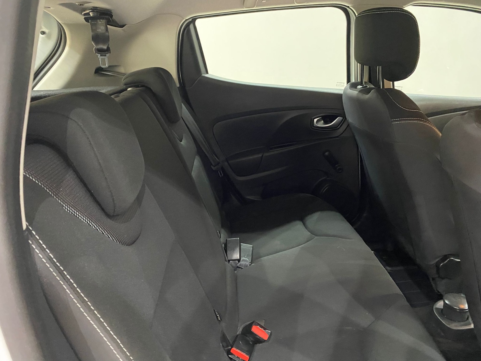 2019 Dizel Manuel Renault Clio Beyaz Gürel Tasarım Aksesuar Otomotiv San. Tic. Ltd. Şti.