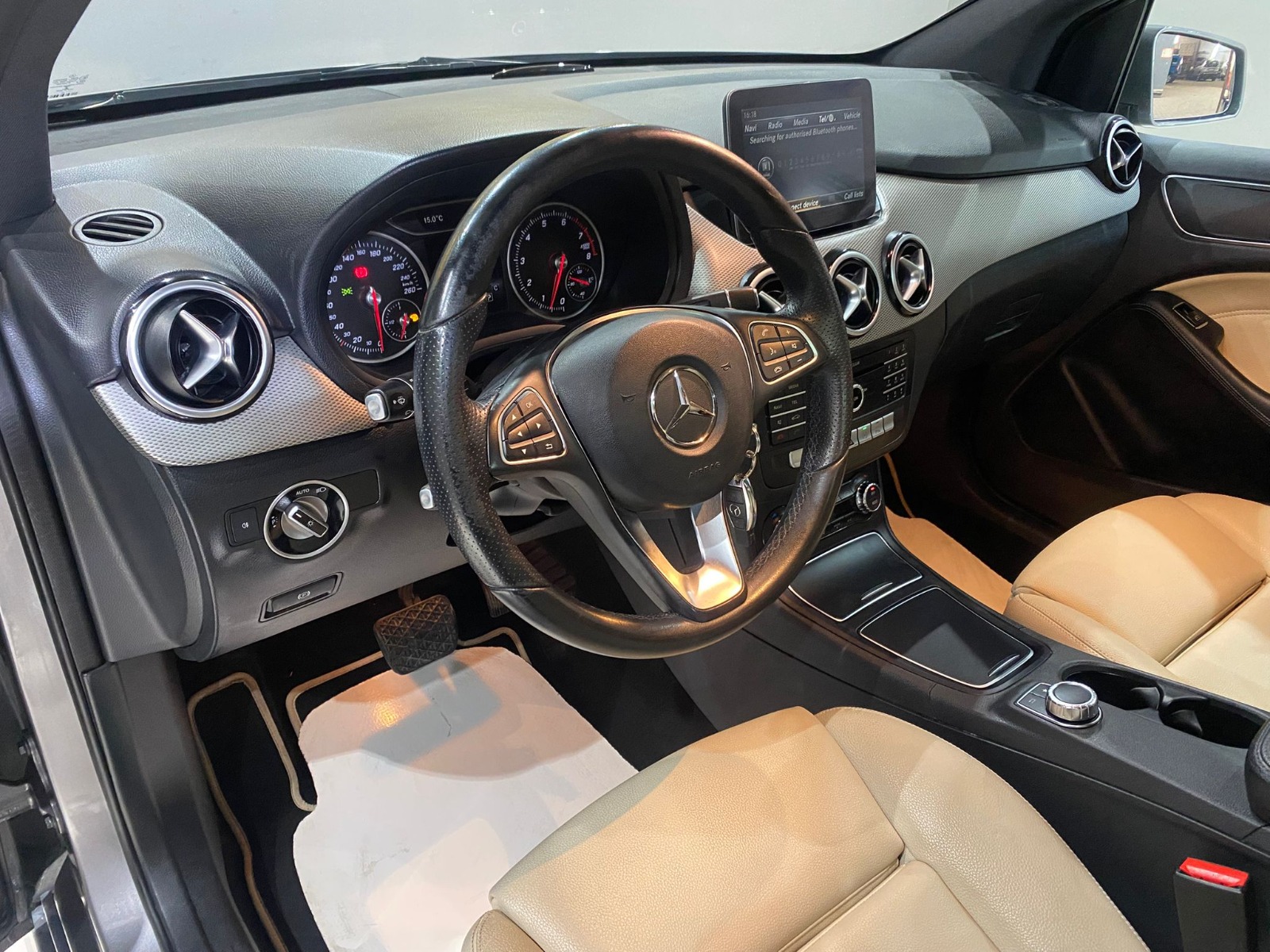 2016 Benzin Otomatik Mercedes-Benz B Serisi Gri Gürel Tasarım Aksesuar Otomotiv San. Tic. Ltd. Şti.