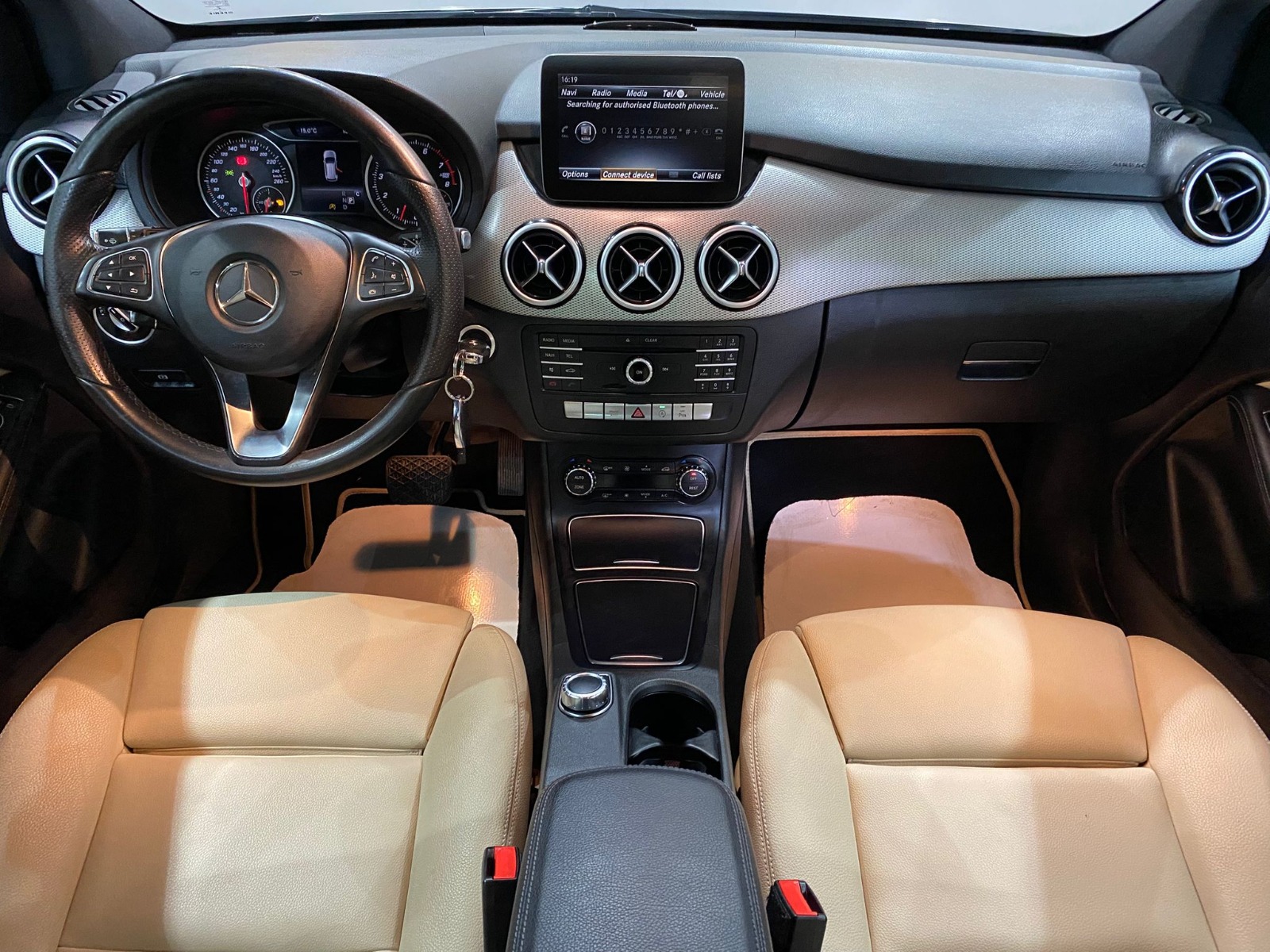 2016 Benzin Otomatik Mercedes-Benz B Serisi Gri Gürel Tasarım Aksesuar Otomotiv San. Tic. Ltd. Şti.